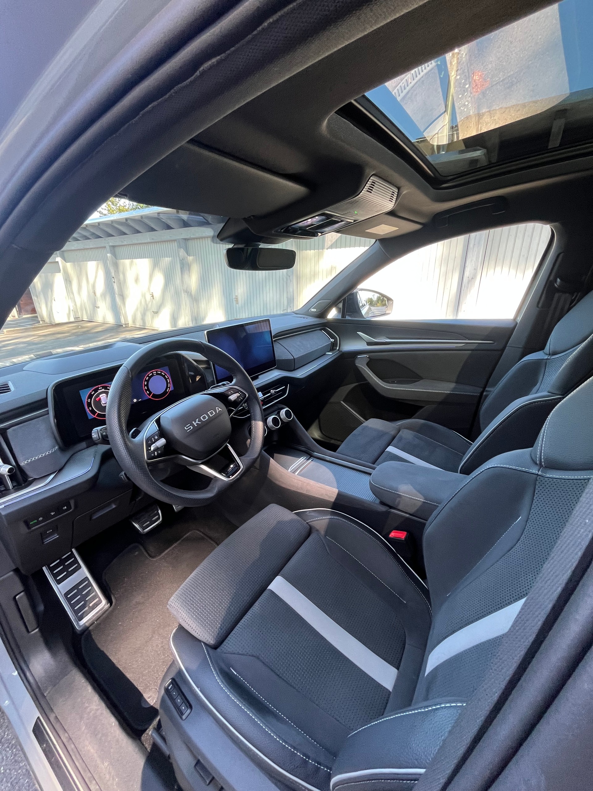 SKODA 2.0 TSI SportLine-image-5