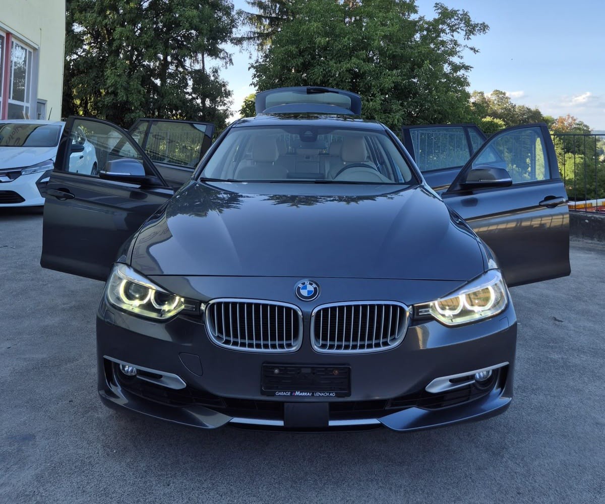 BMW 320i Touring Modern Line Steptronic-image-0