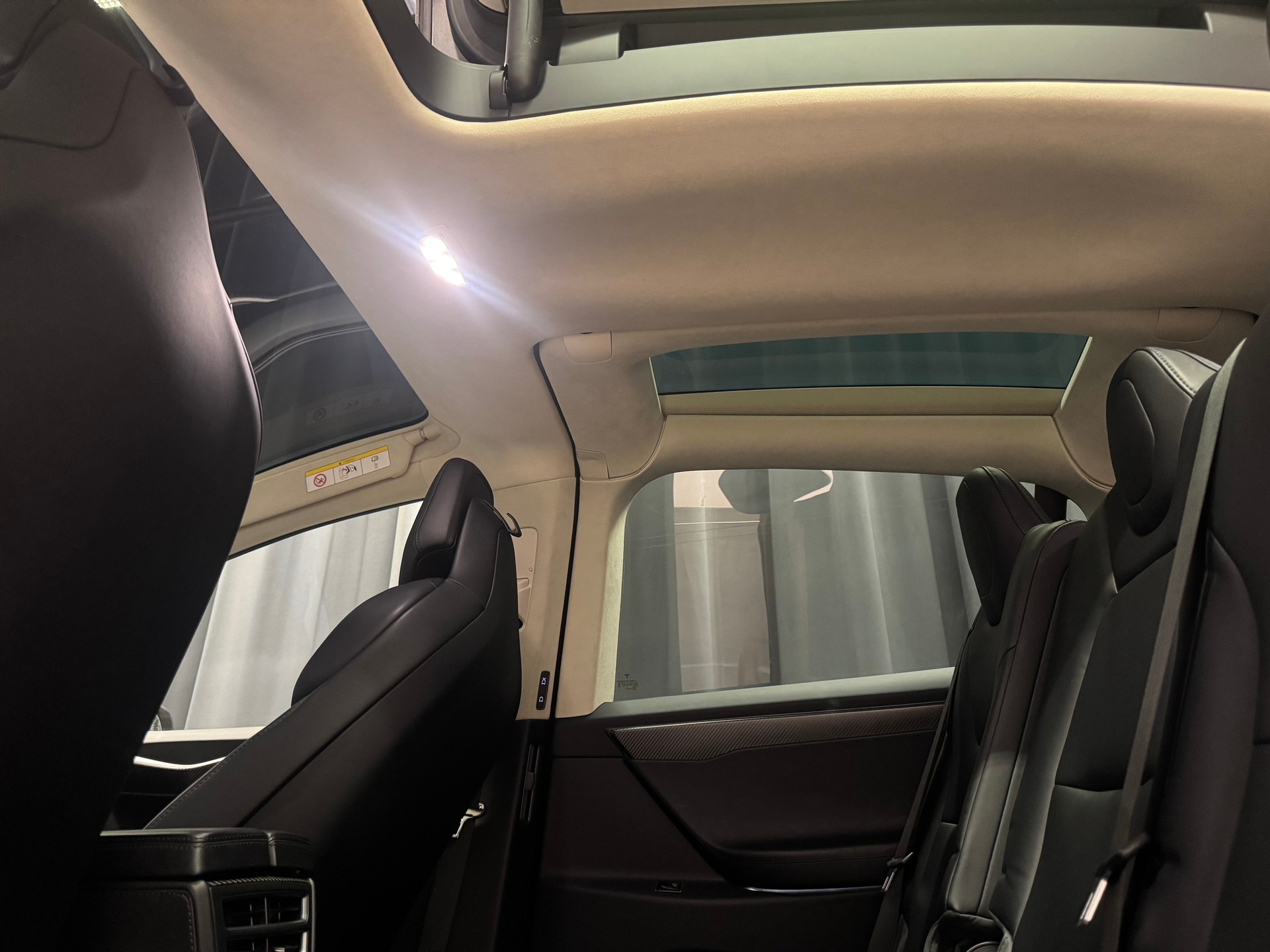 TESLA Model X 100 D(31)-image-9