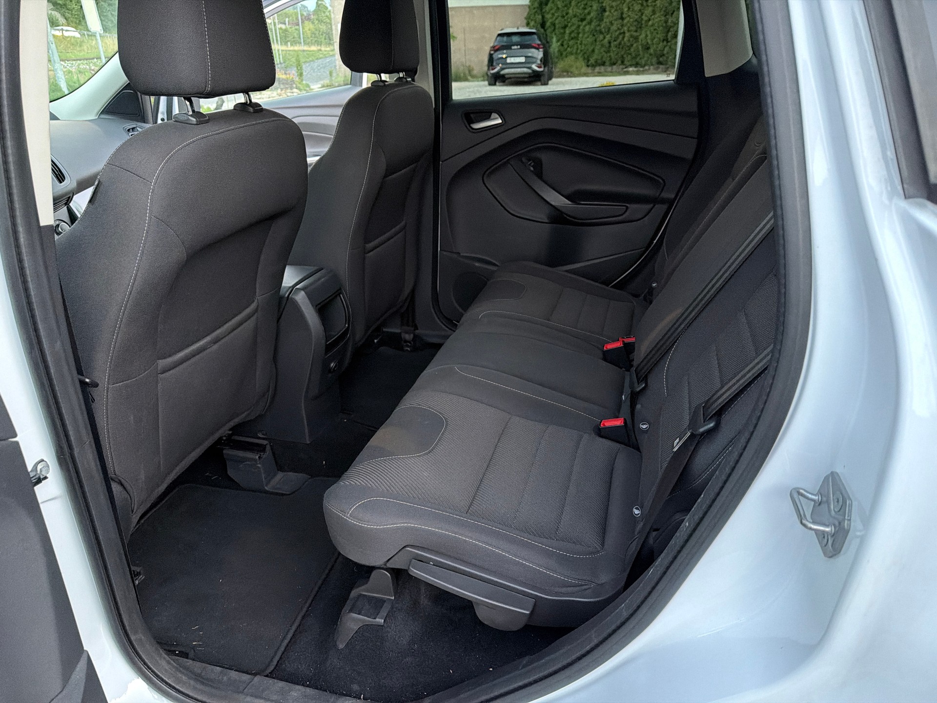 FORD Kuga 1.5 SCTi Freetech 2WD-image-11