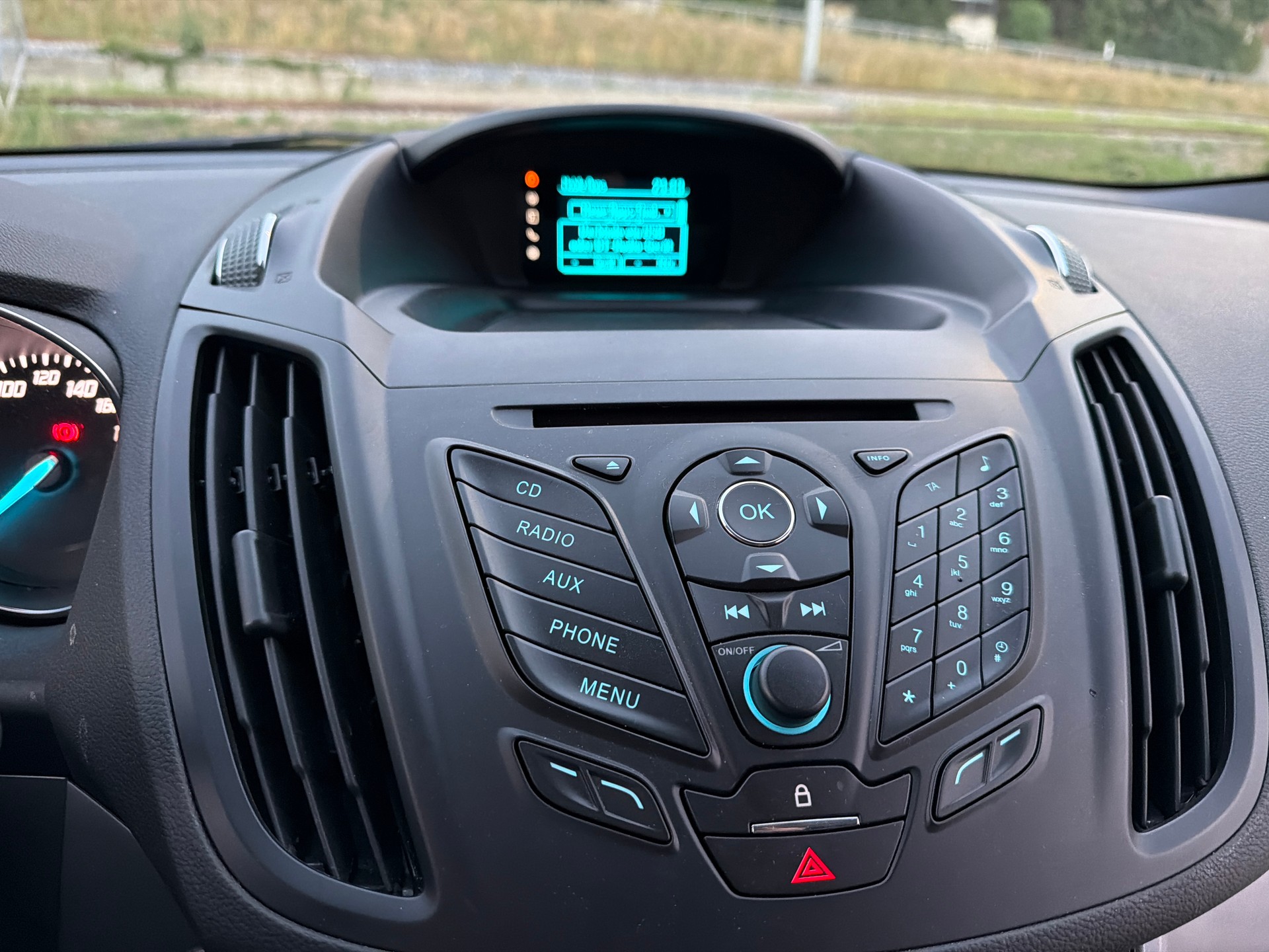 FORD Kuga 1.5 SCTi Freetech 2WD-image-13