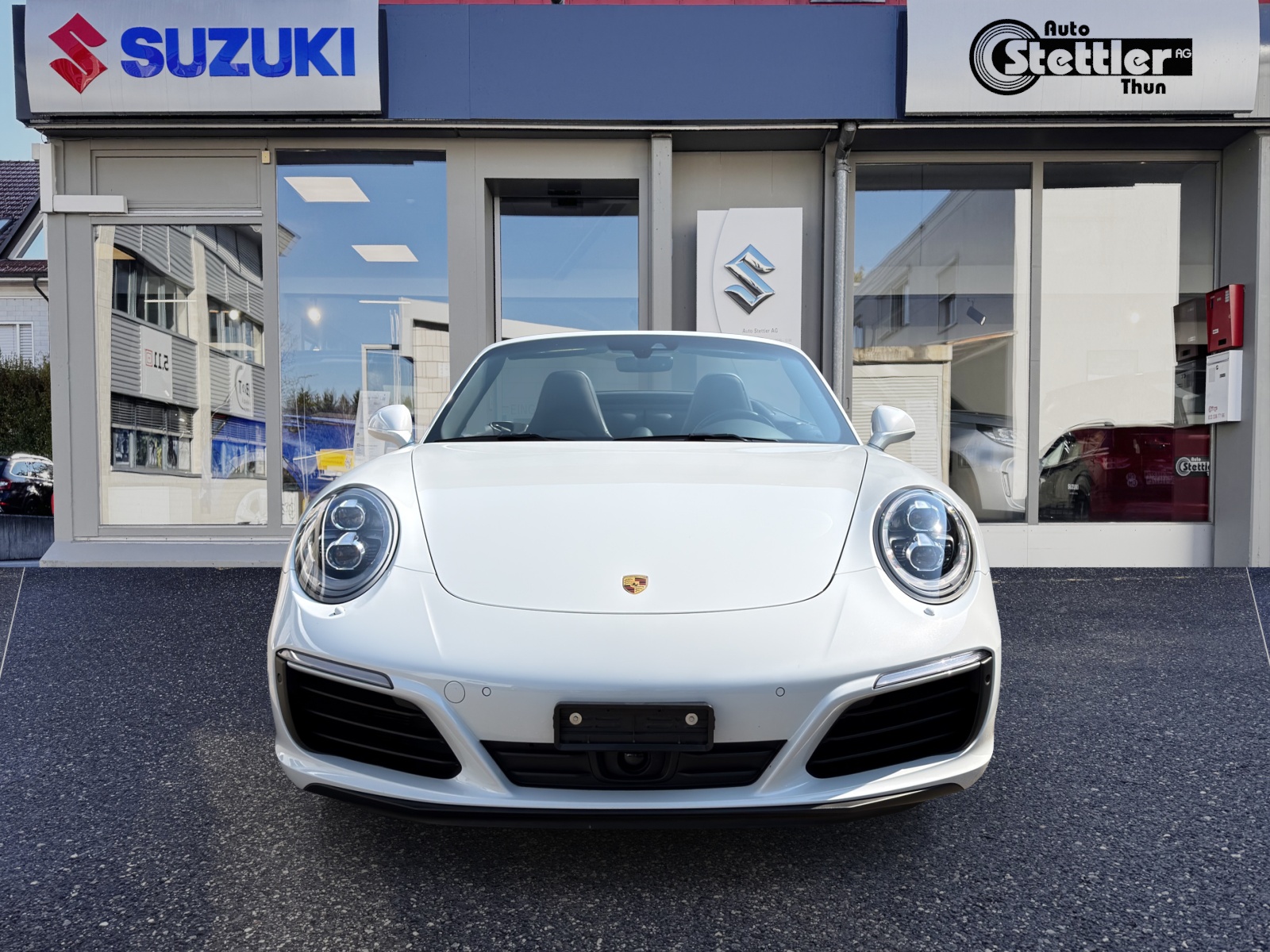 PORSCHE 911 Carrera 4S Cabrio PDK-image-1