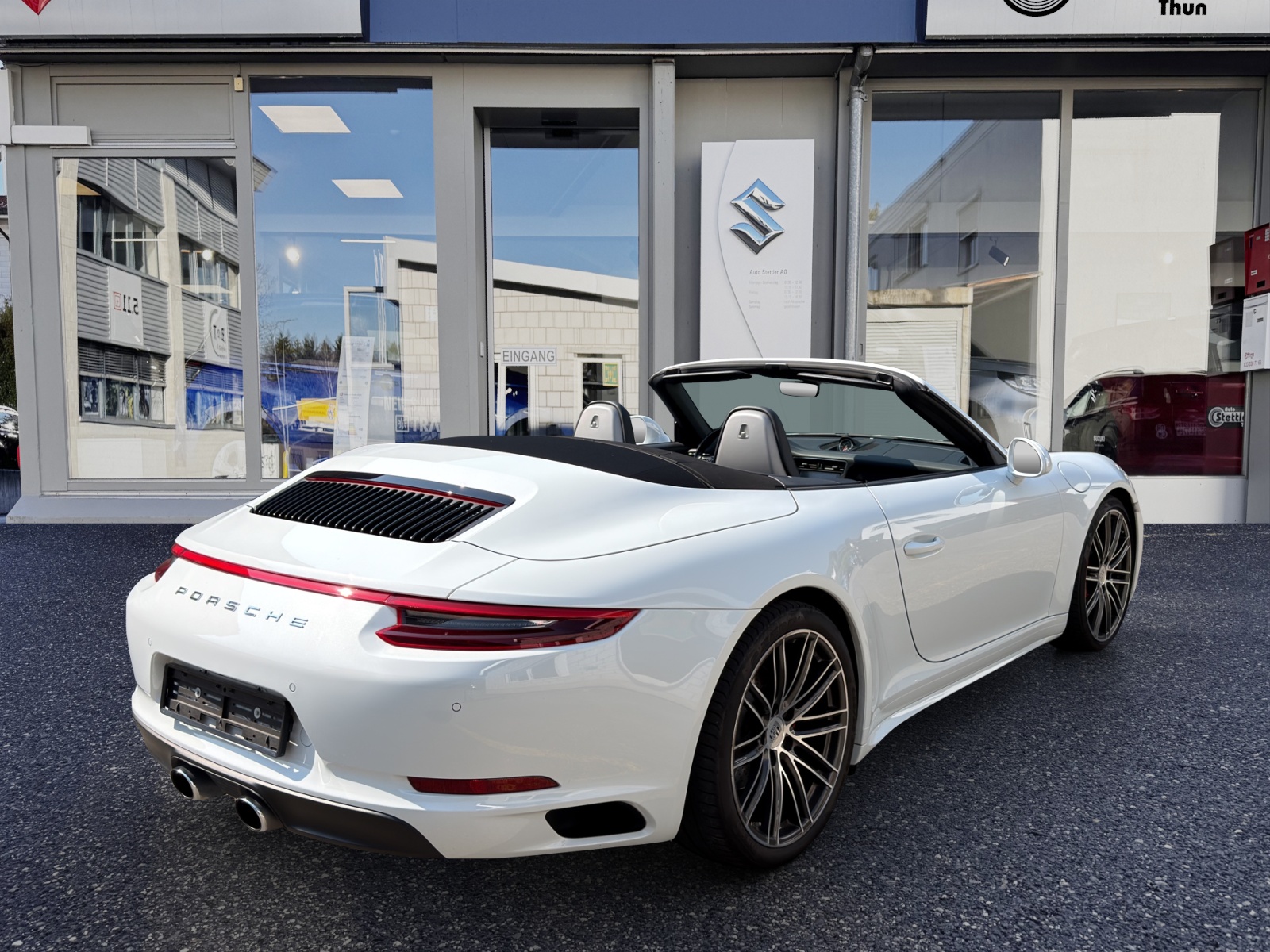 PORSCHE 911 Carrera 4S Cabrio PDK-image-5