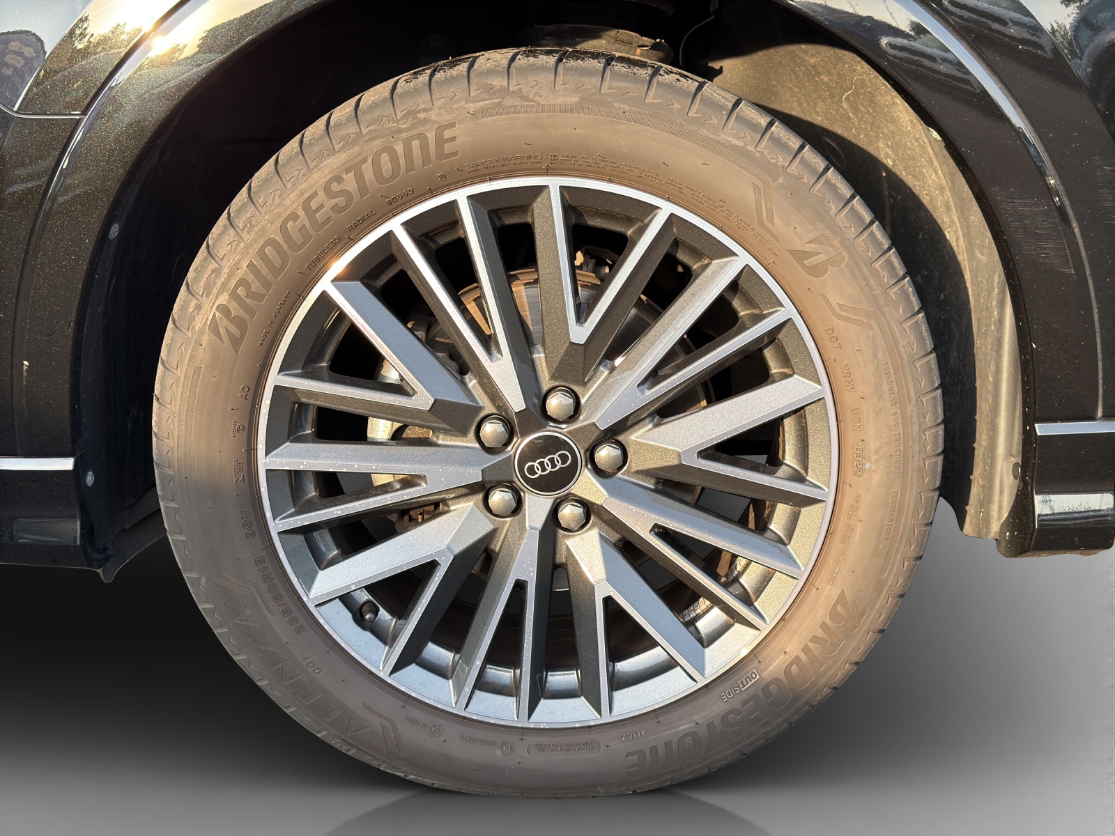 AUDI Q3 Sportback 35 TDI S line quattro S-tronic-image-13