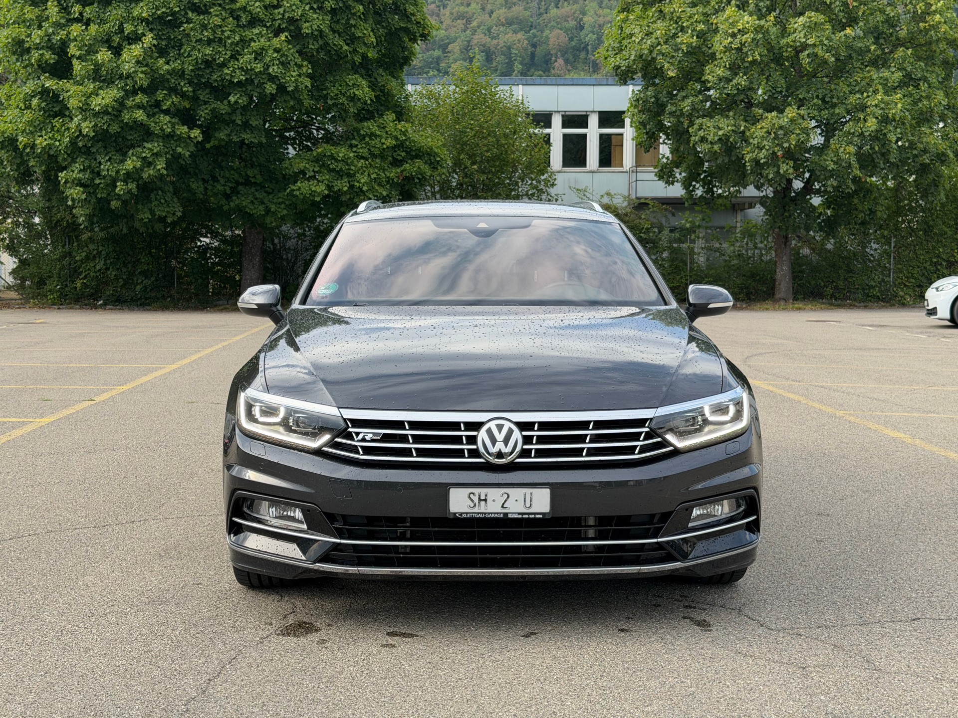 VW Passat Variant 2.0 TSI BMT Sport DSG-image-1
