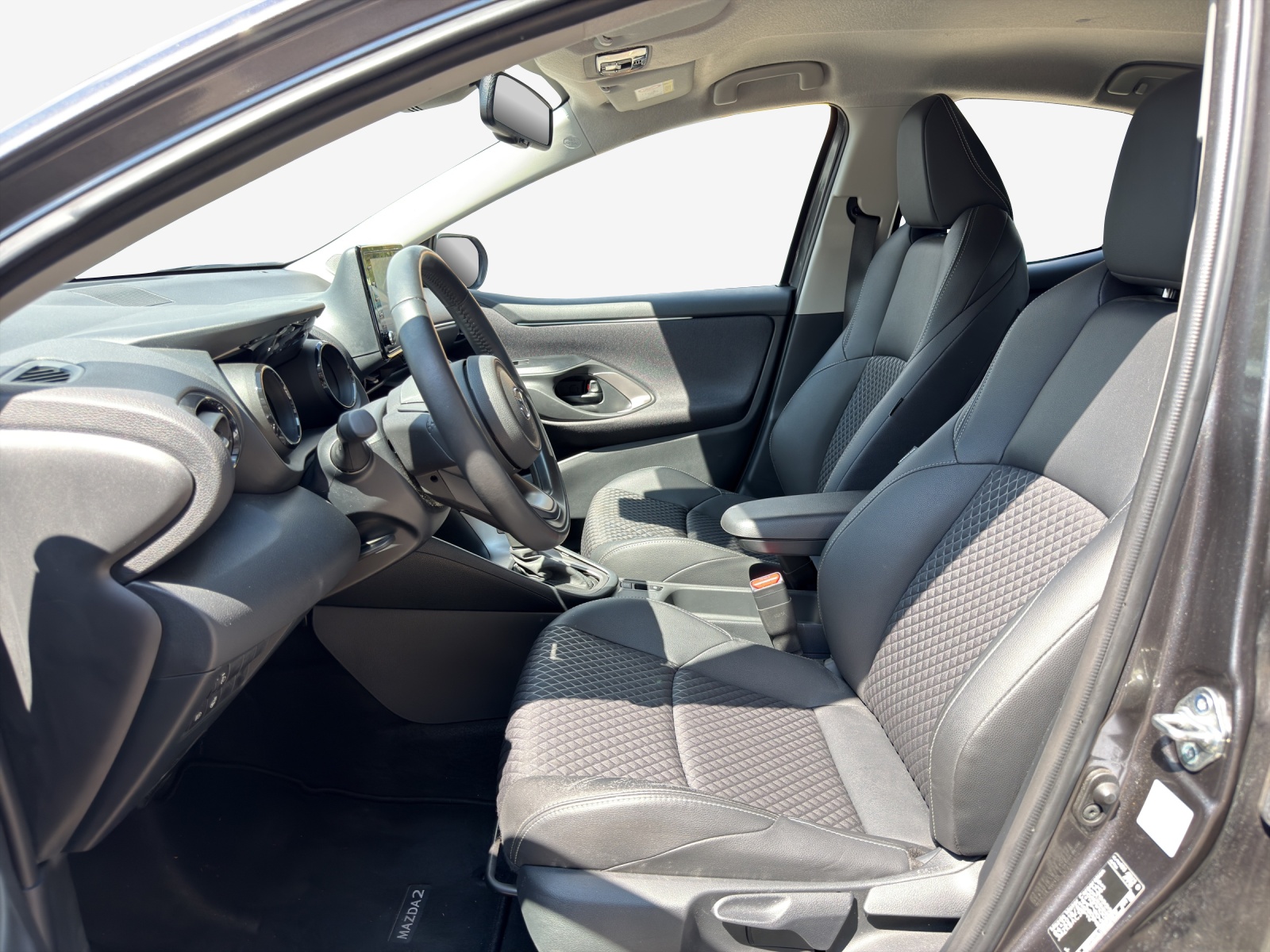 MAZDA 2 Hybrid Agile-image-7