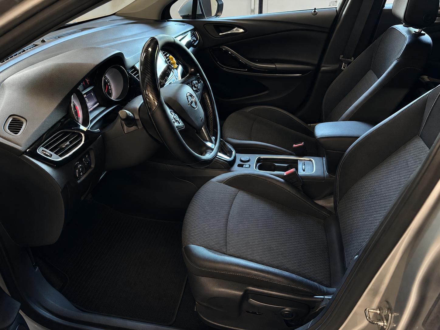OPEL Astra Sports Tourer 1.4i Turbo Enjoy Automatic-image-12