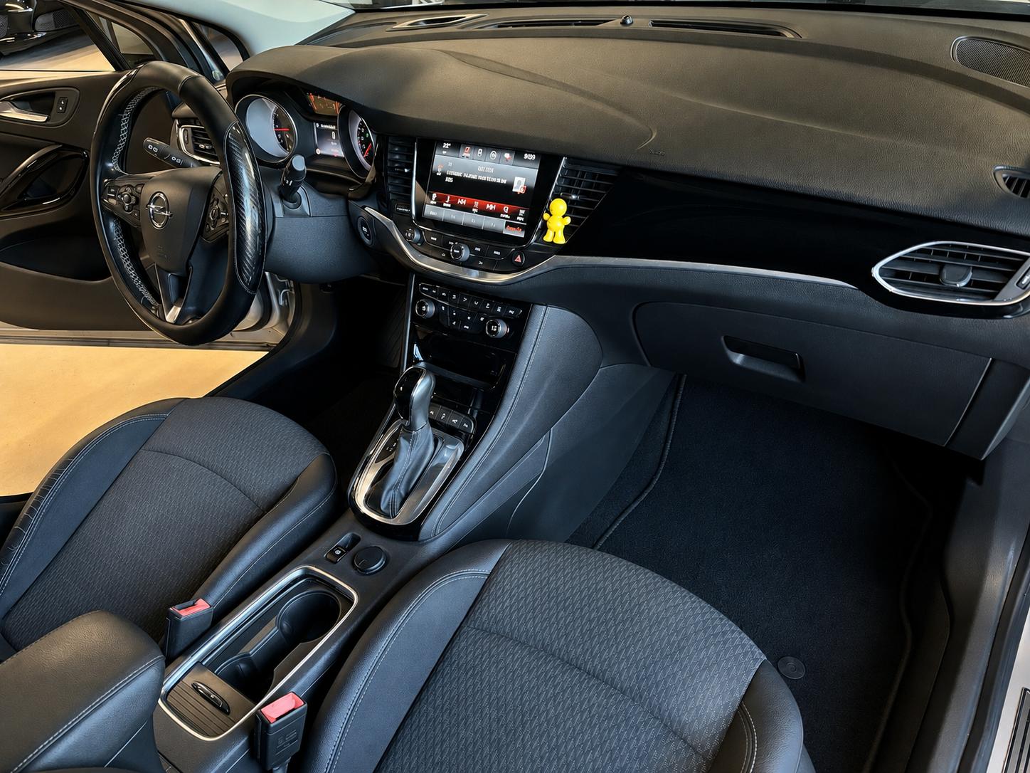 OPEL Astra Sports Tourer 1.4i Turbo Enjoy Automatic-image-8