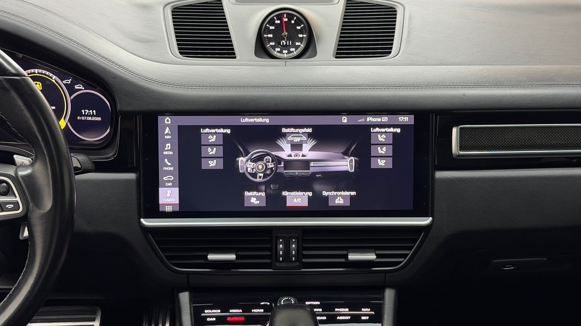 PORSCHE Cayenne Turbo Coupé-image-11