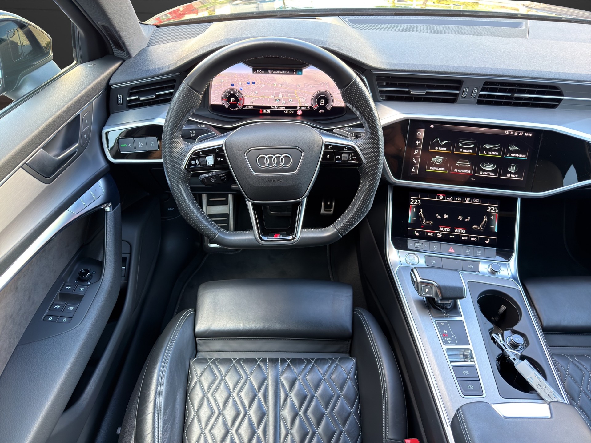 AUDI A6 Avant 40 TDI S Line Attraction quattro S-tronic MFK/AHK-image-9
