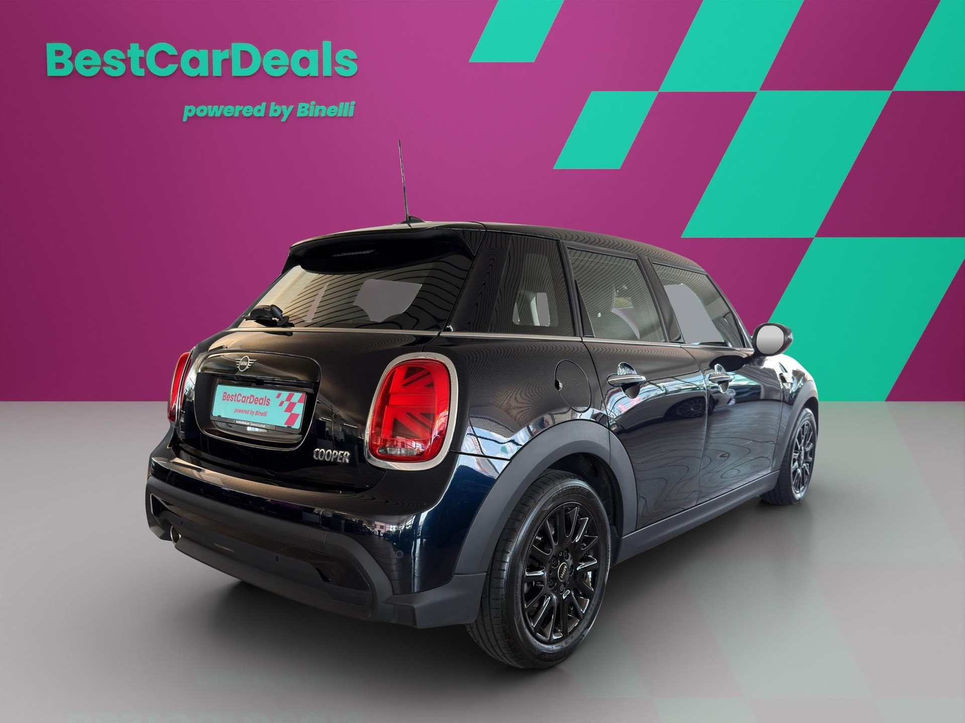 MINI Cooper 5door-image-2