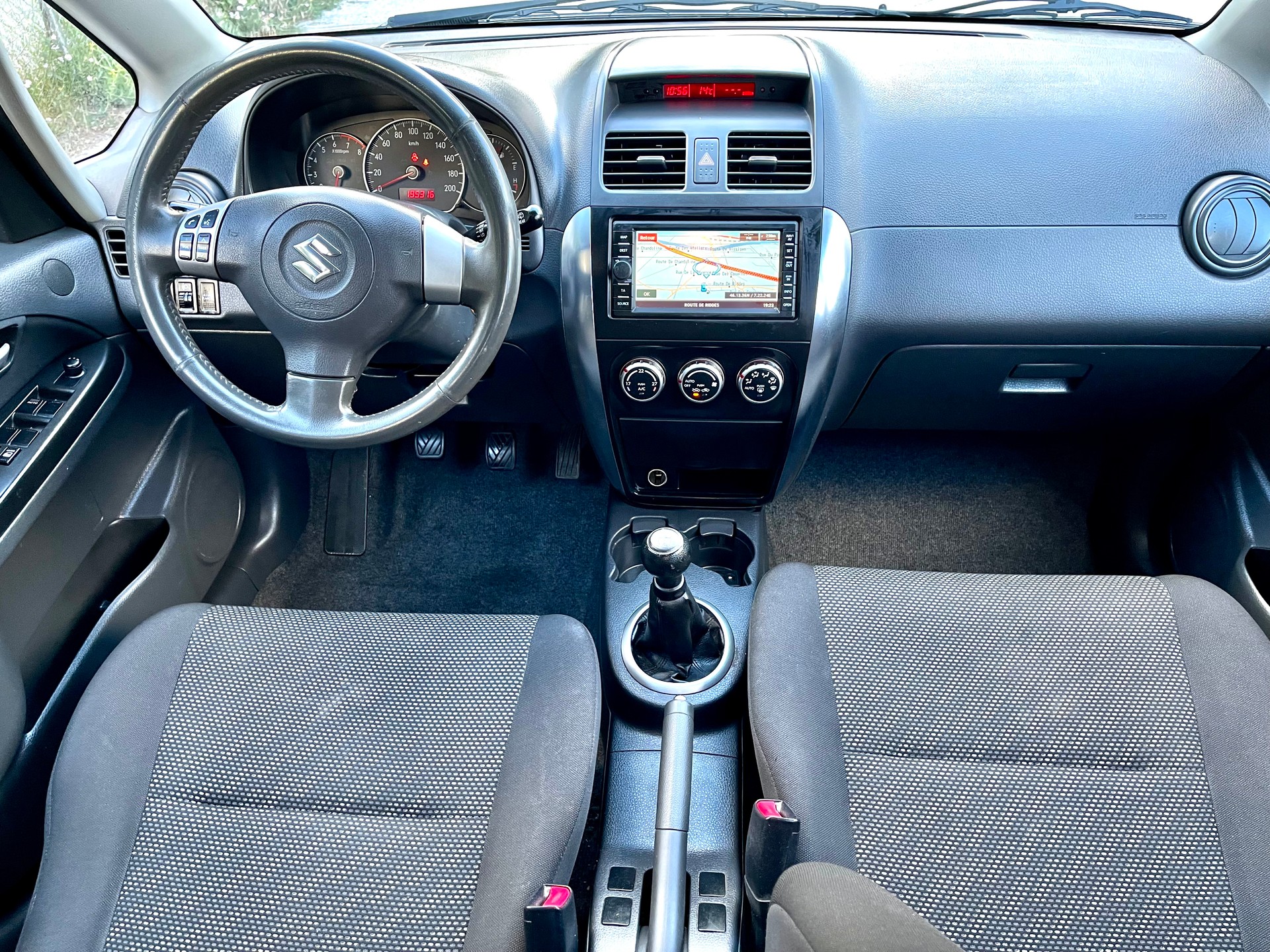 SUZUKI SX4 1.6 16V GL Top 2WD-image-3
