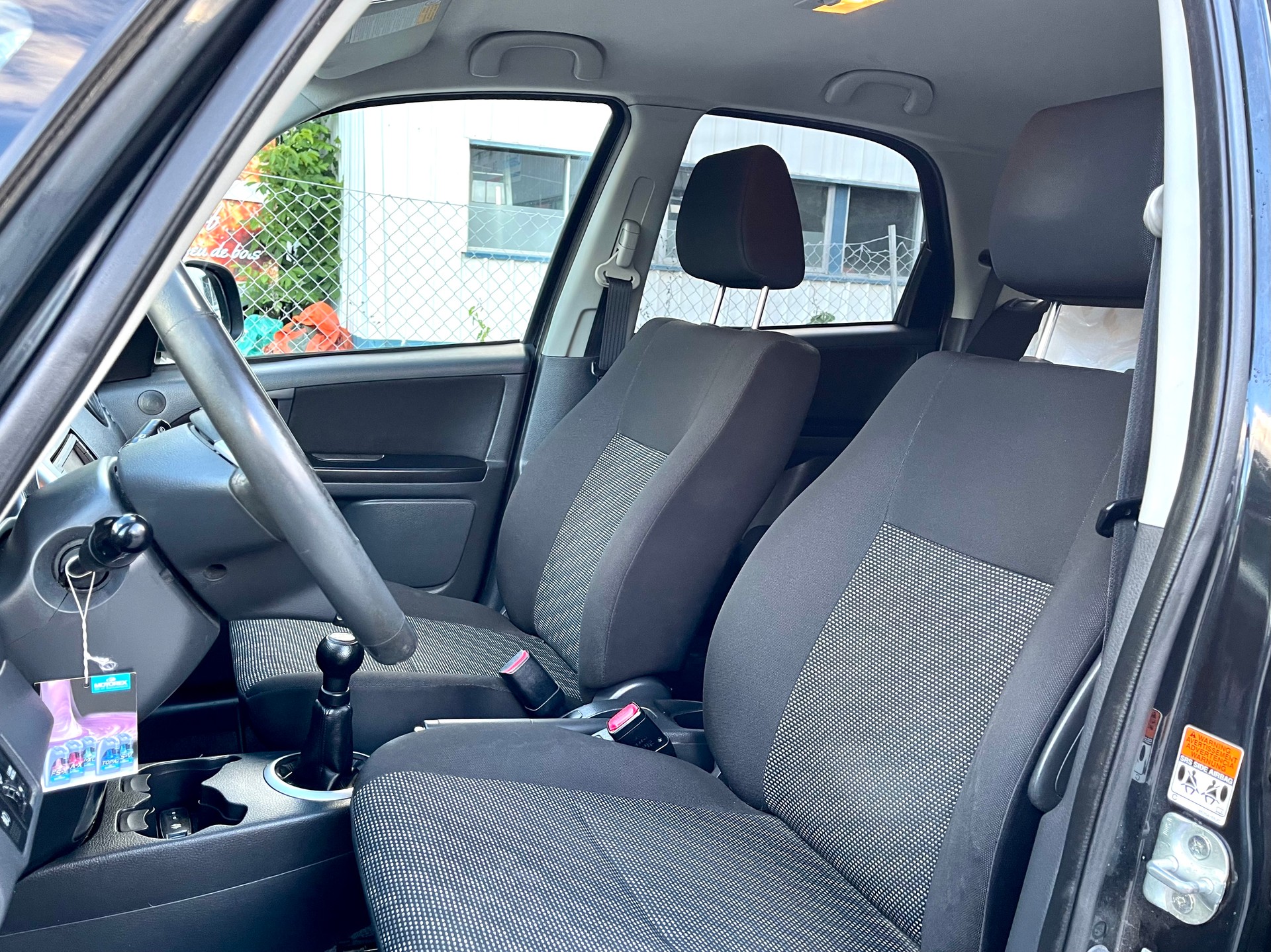 SUZUKI SX4 1.6 16V GL Top 2WD-image-27