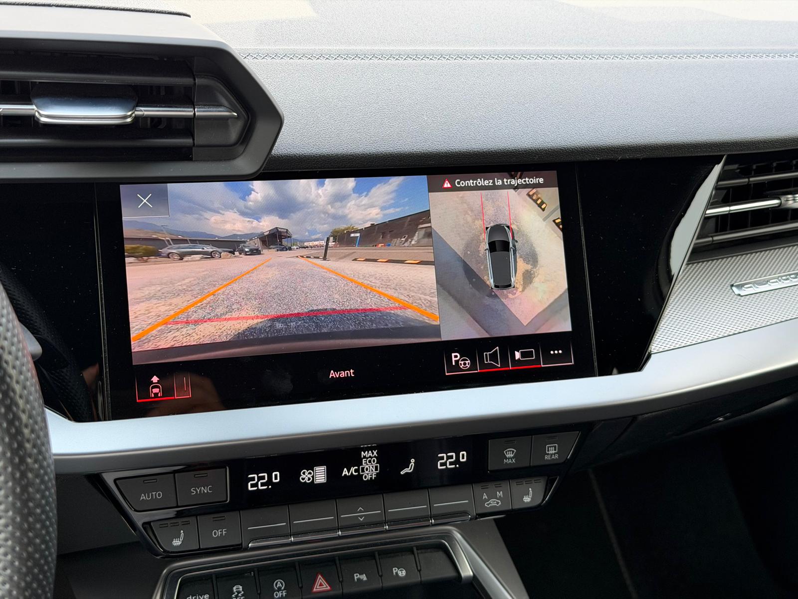 AUDI S3 Sportback 2.0 TFSI quattro S-tronic-image-9
