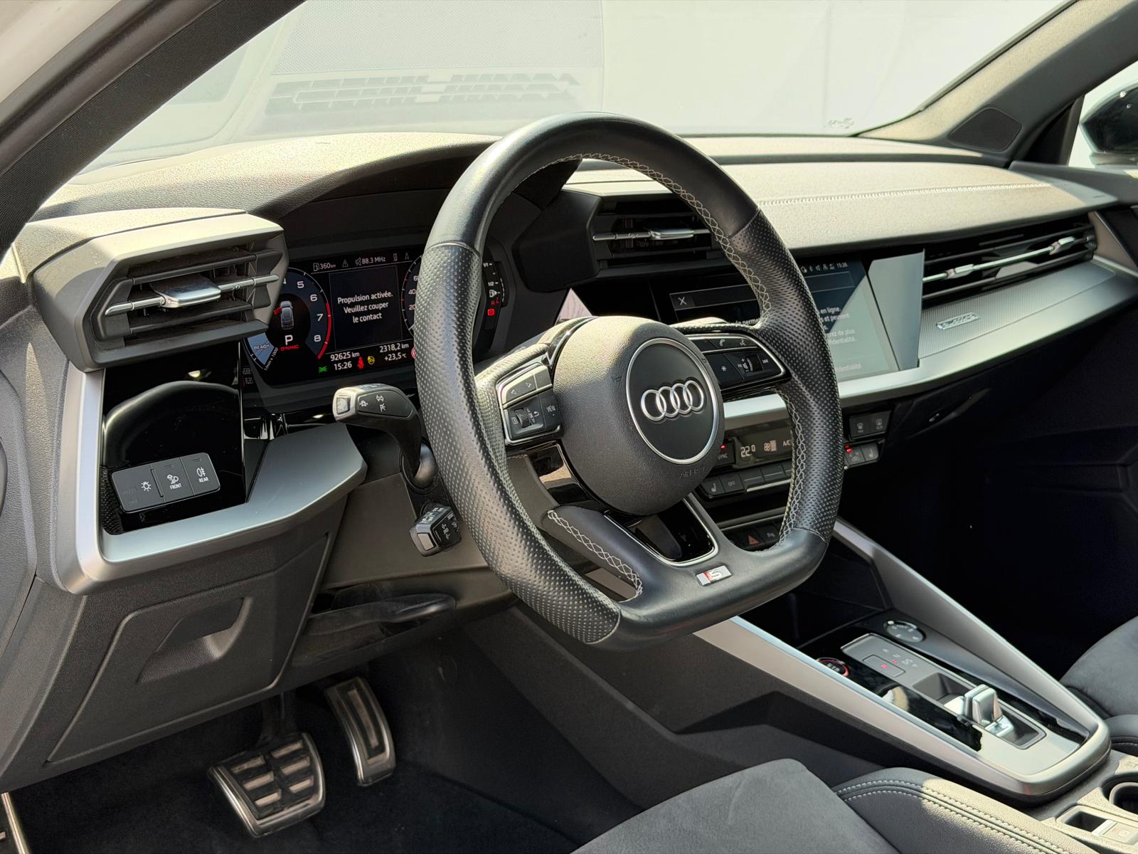 AUDI S3 Sportback 2.0 TFSI quattro S-tronic-image-11