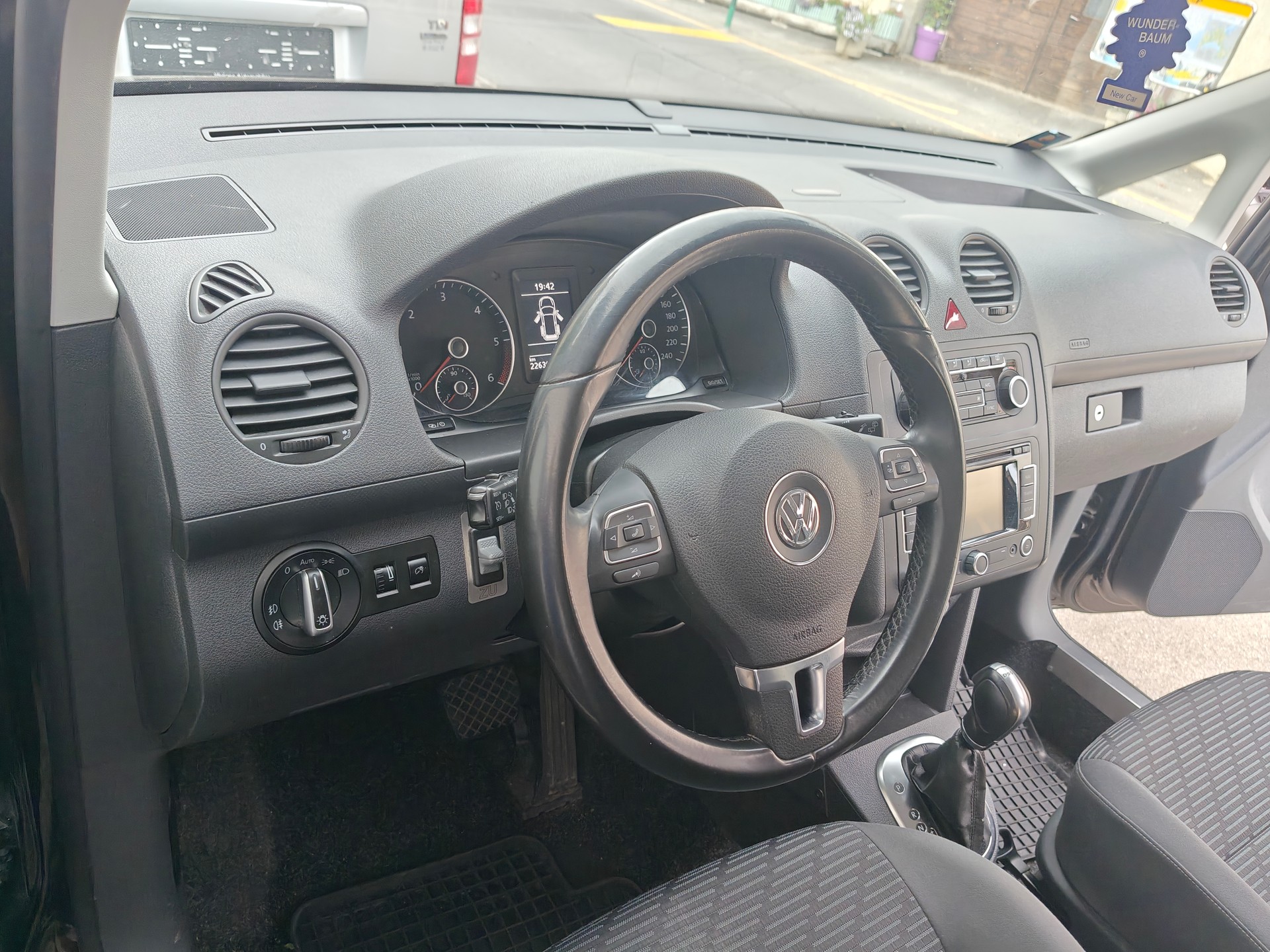 VW 1.6 TDI BlueMT Comfortl. DSG-image-5