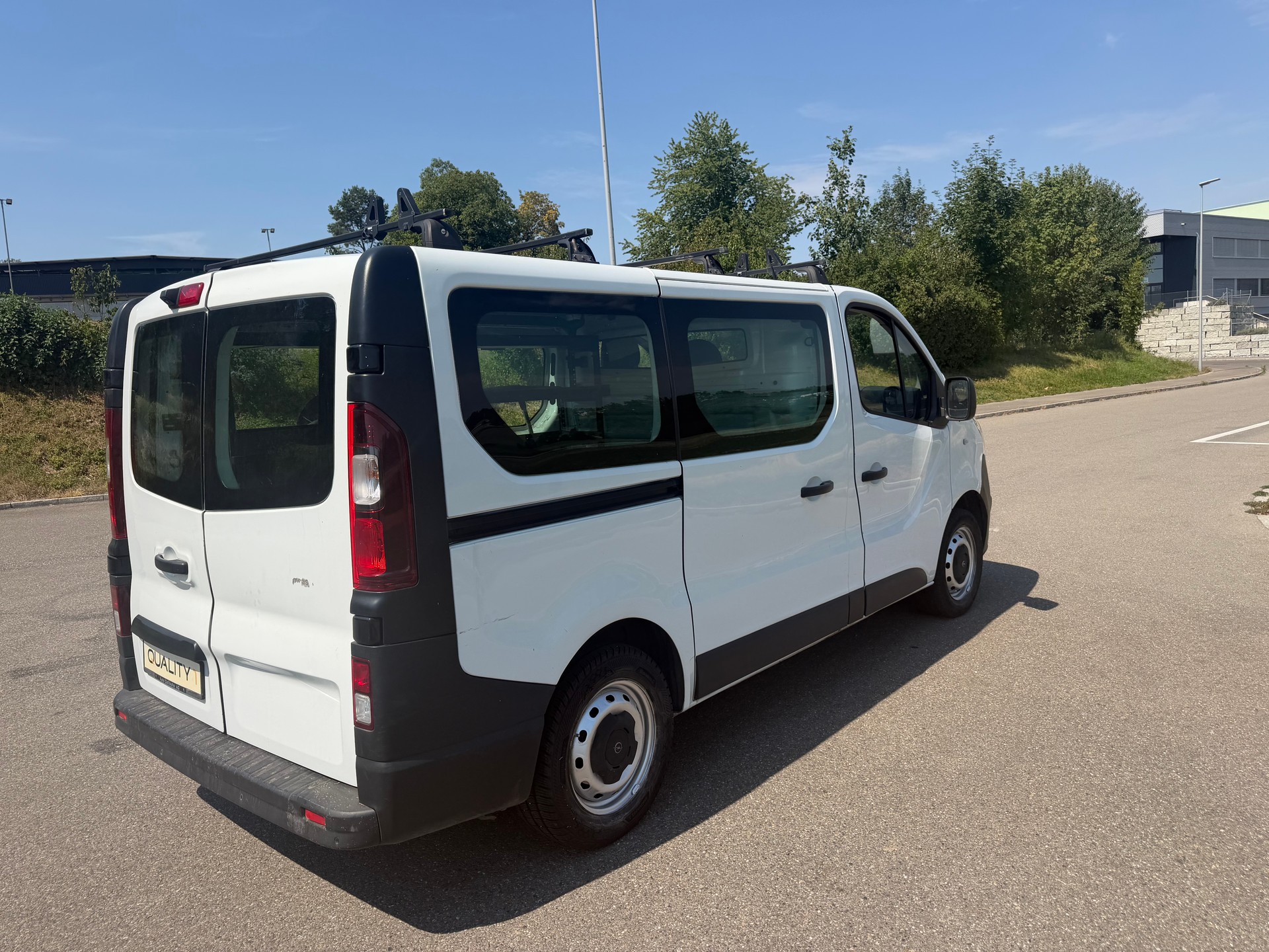 OPEL Vivaro 1.6 BiTurbo CDTI ecoFLEX 2.9t L1H1-image-2