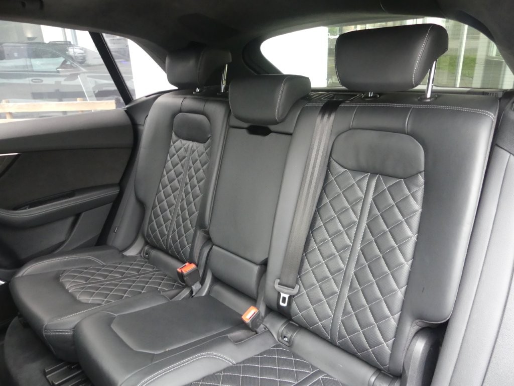 AUDI SQ8 50 TDI quattro tiptronic-image-11