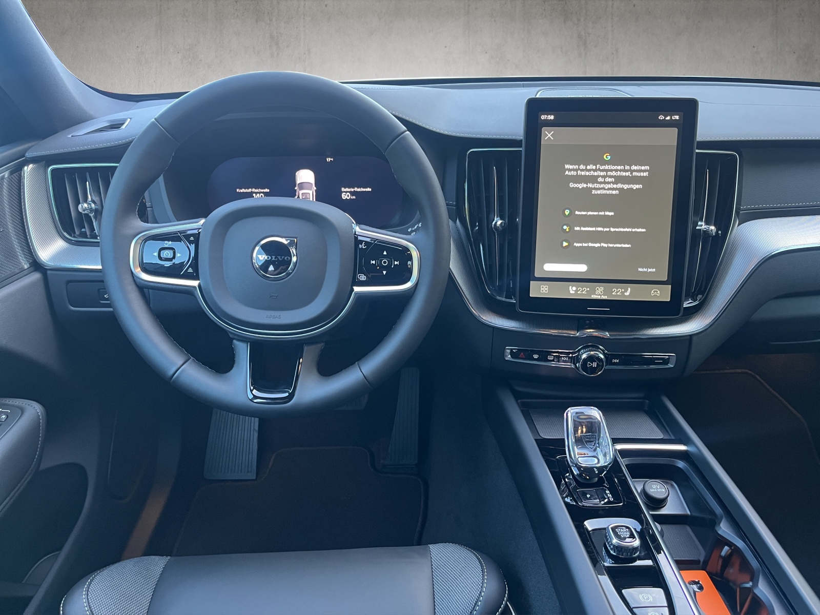 VOLVO XC60 T8 eAWD PluginHybrid Black Edition Geartronic-image-5