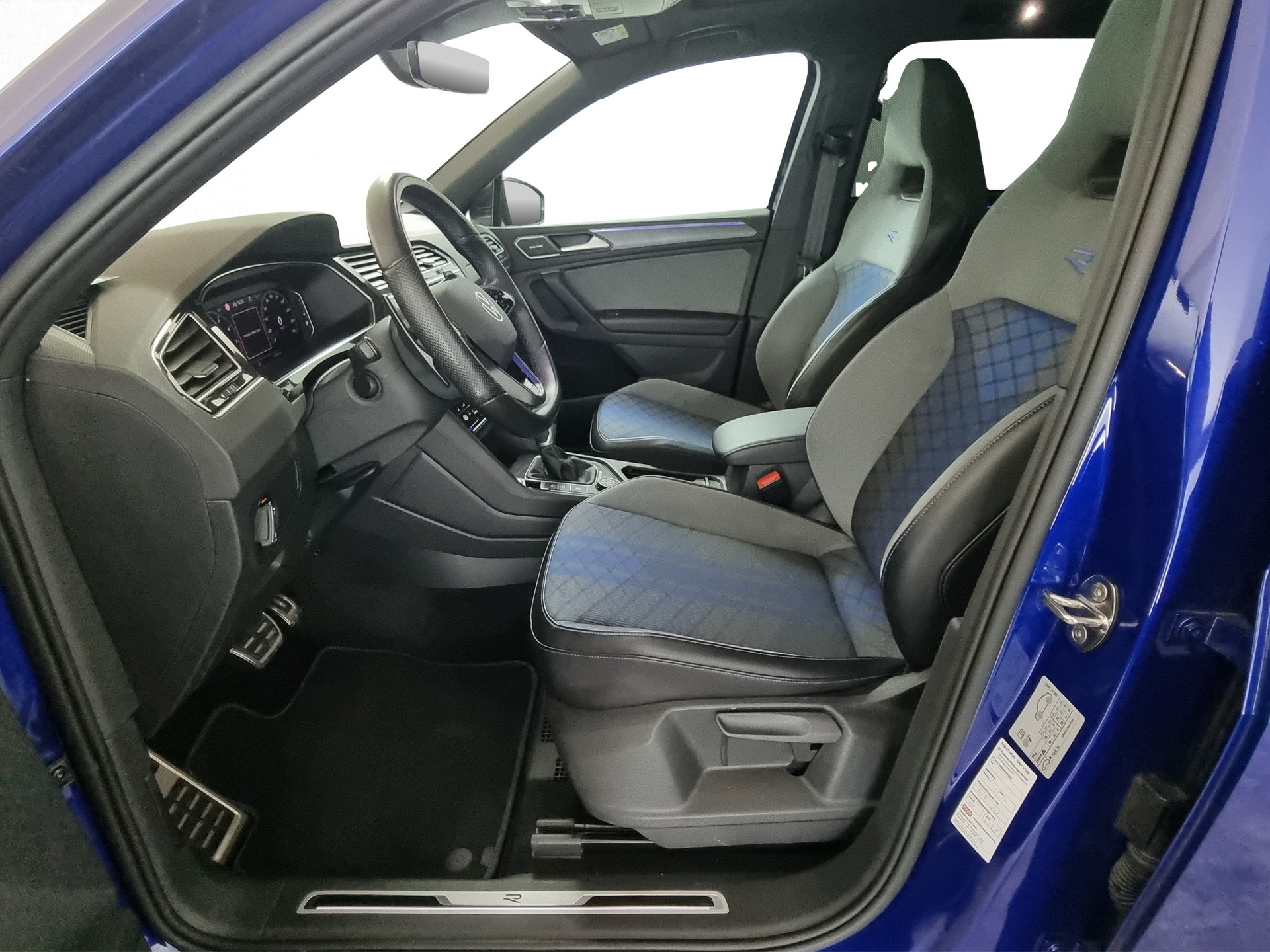 VW Tiguan 2.0 TSI R DSG-image-5