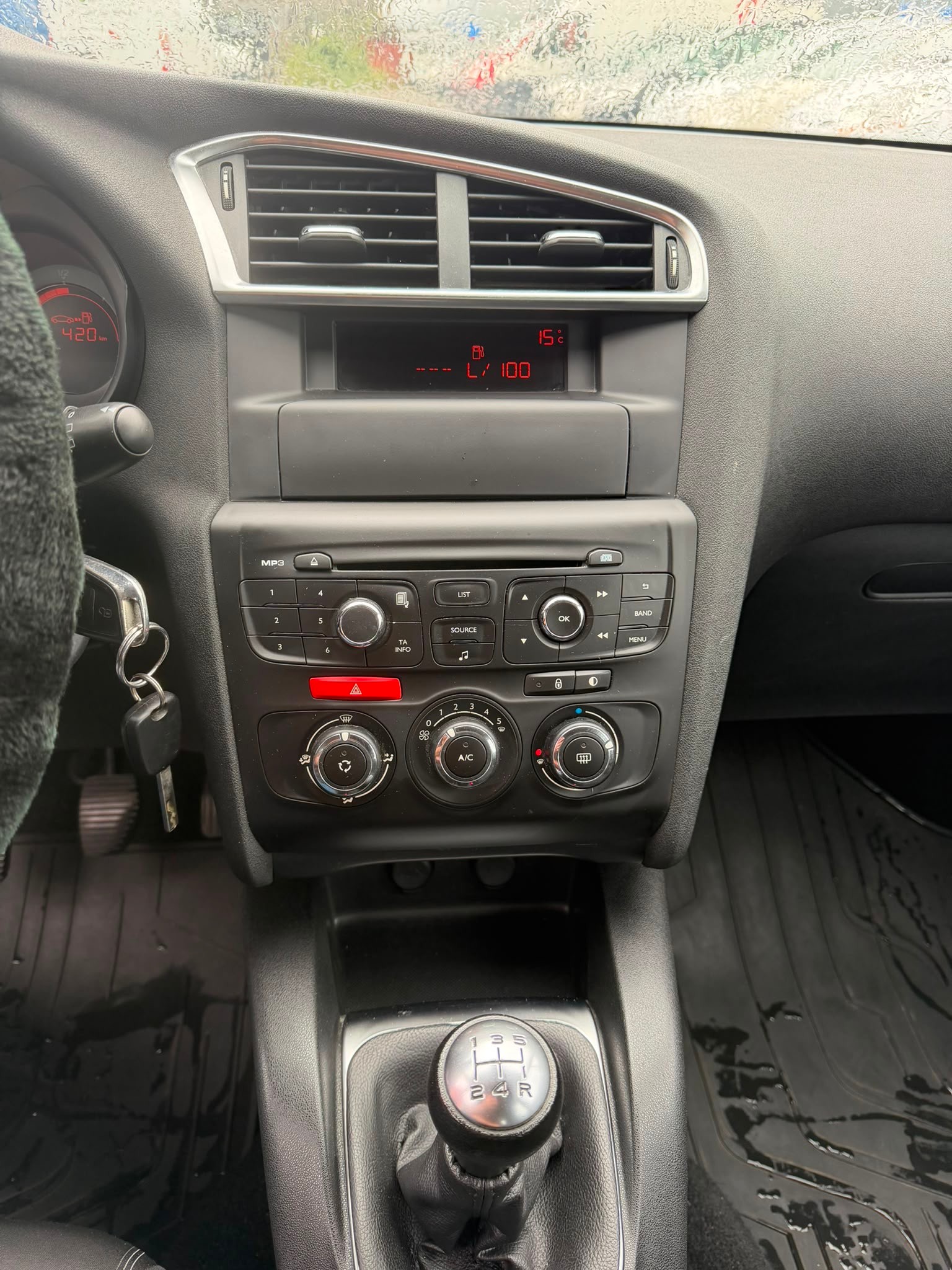 CITROEN C4-image-7