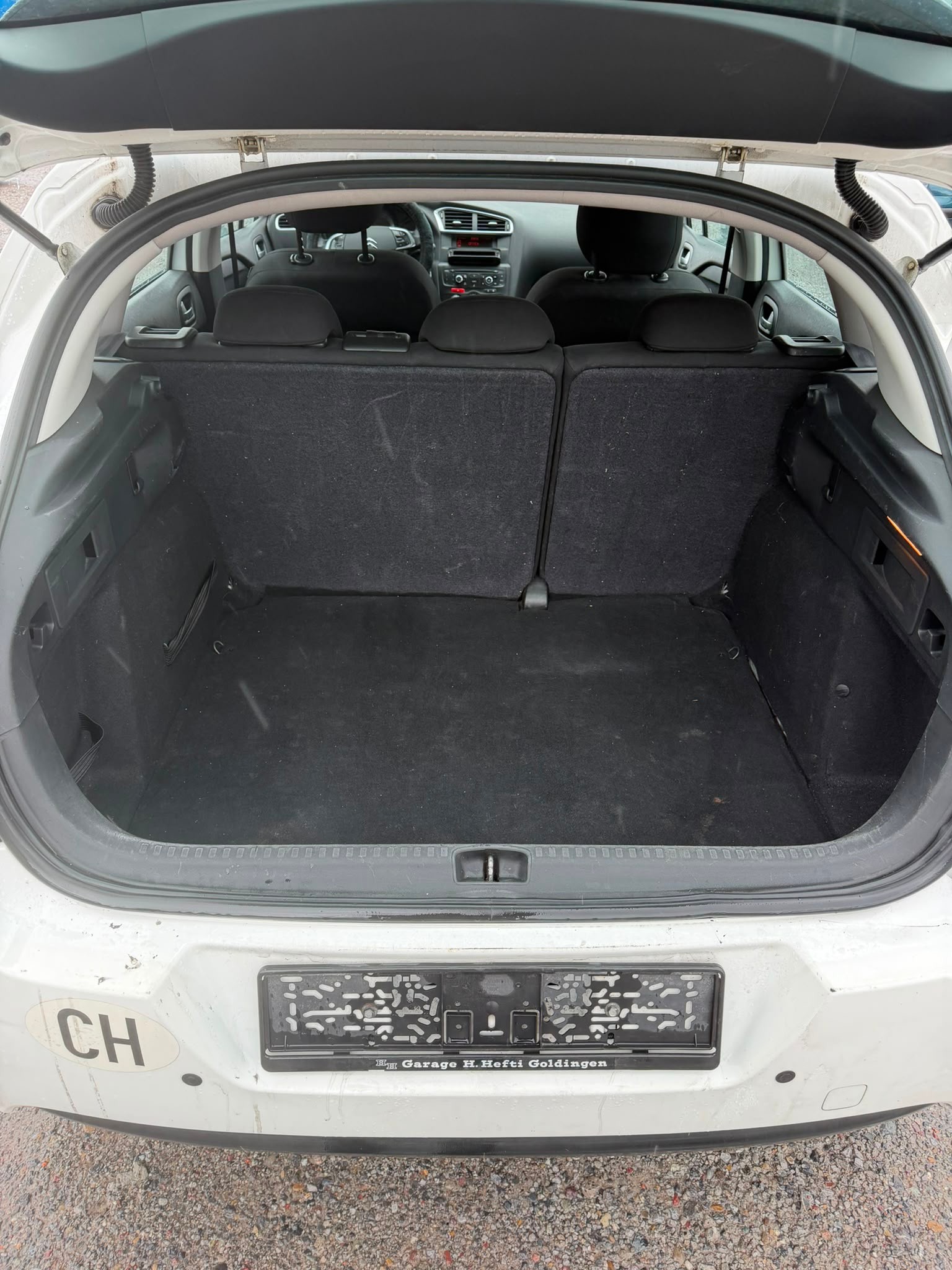 CITROEN C4-image-6