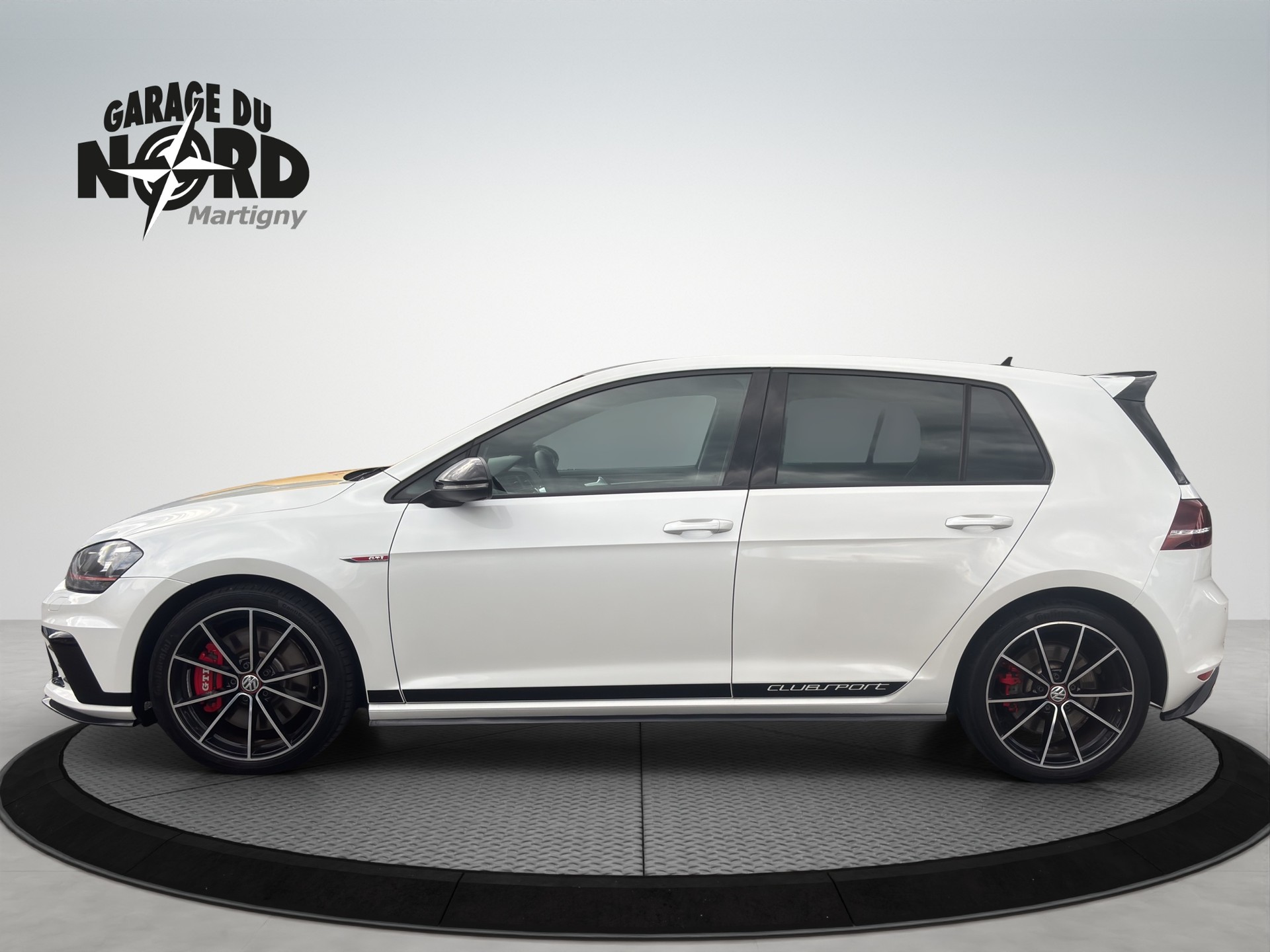 VW Golf 2.0 TSI GTI Clubsport DSG-showroom-element-2