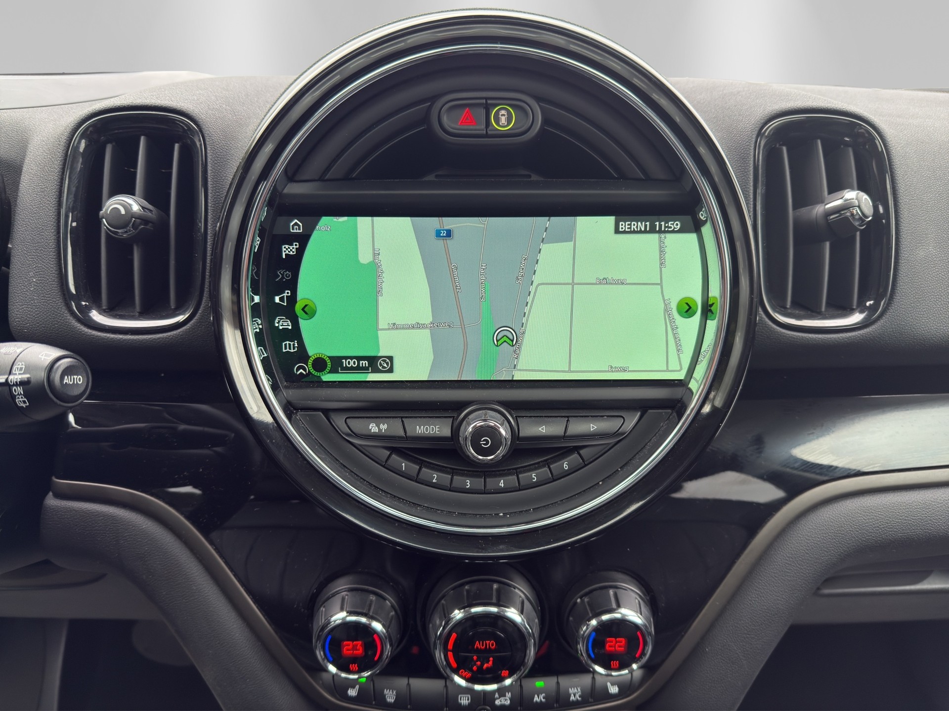 MINI Countryman Cooper SD ALL4 Steptronic-image-12