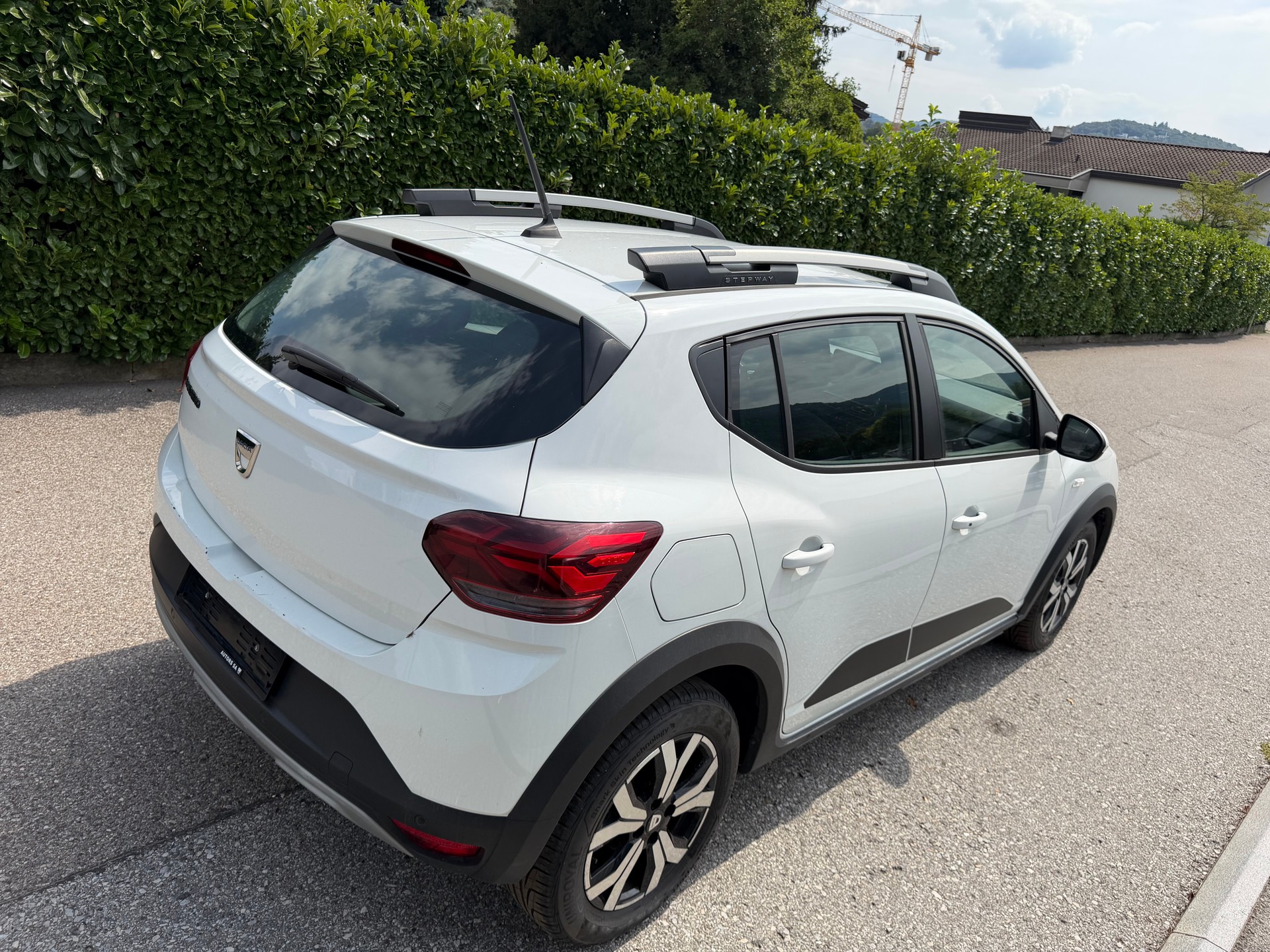 DACIA Sandero Stepway TCe 90 Comfort CVT-image-2