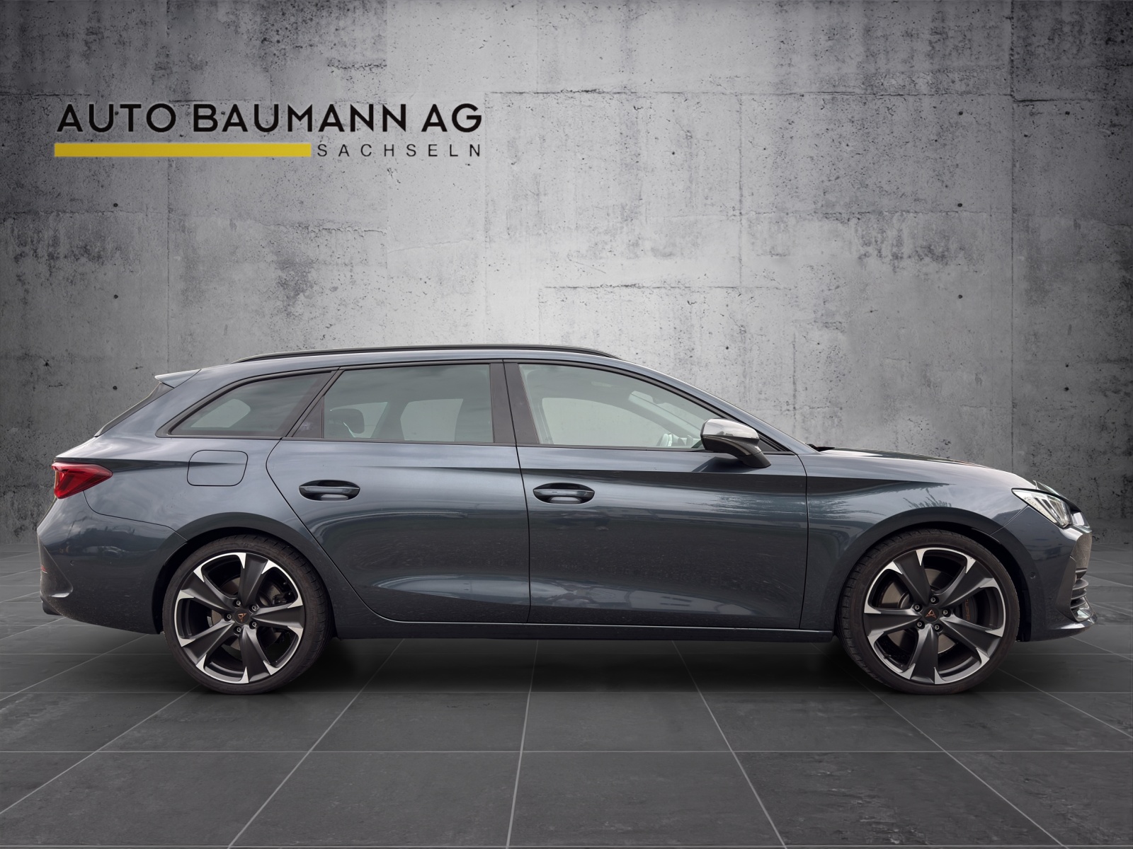 CUPRA LEON ST 2.0 TSI 310 PS VZ DSG 4Drive-image-6