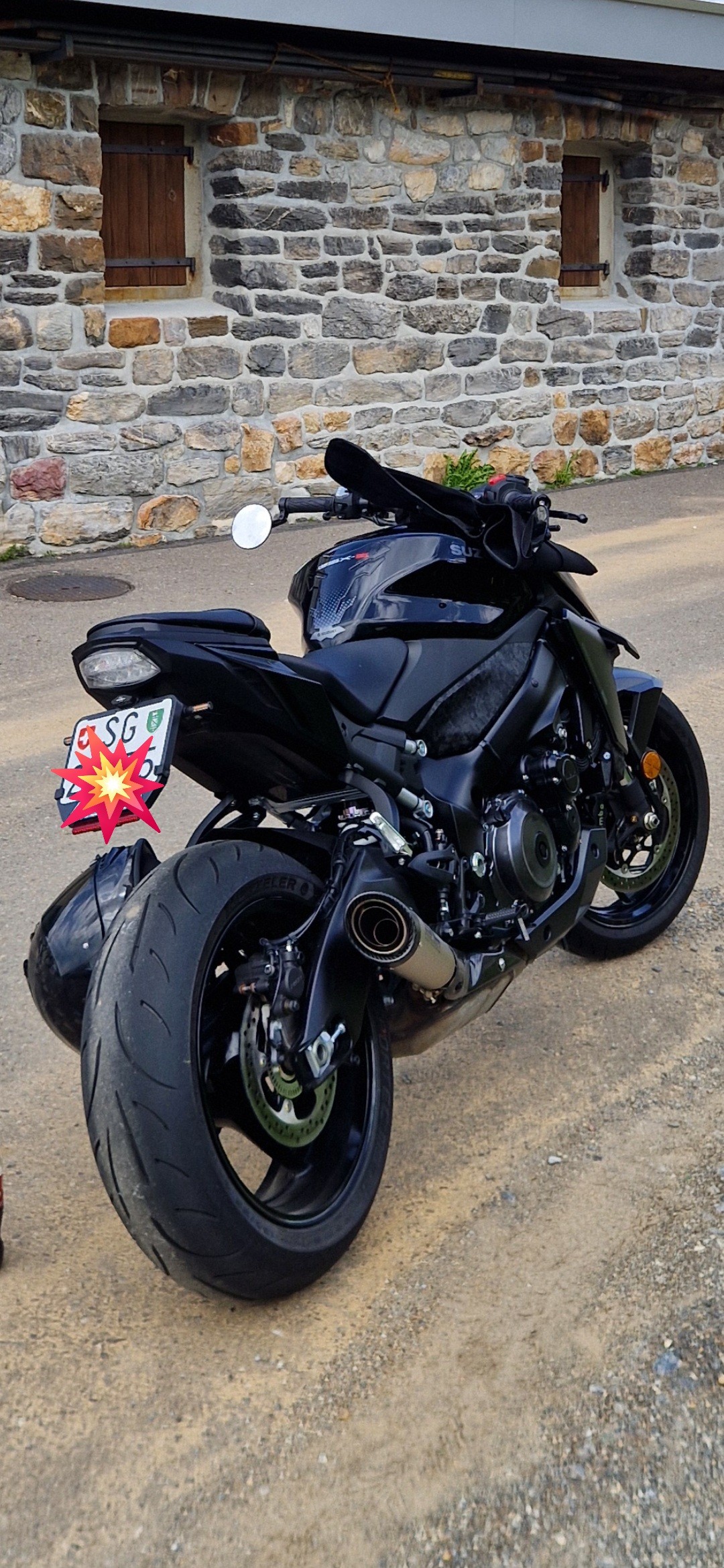 SUZUKI GSX-S 1000-image-2