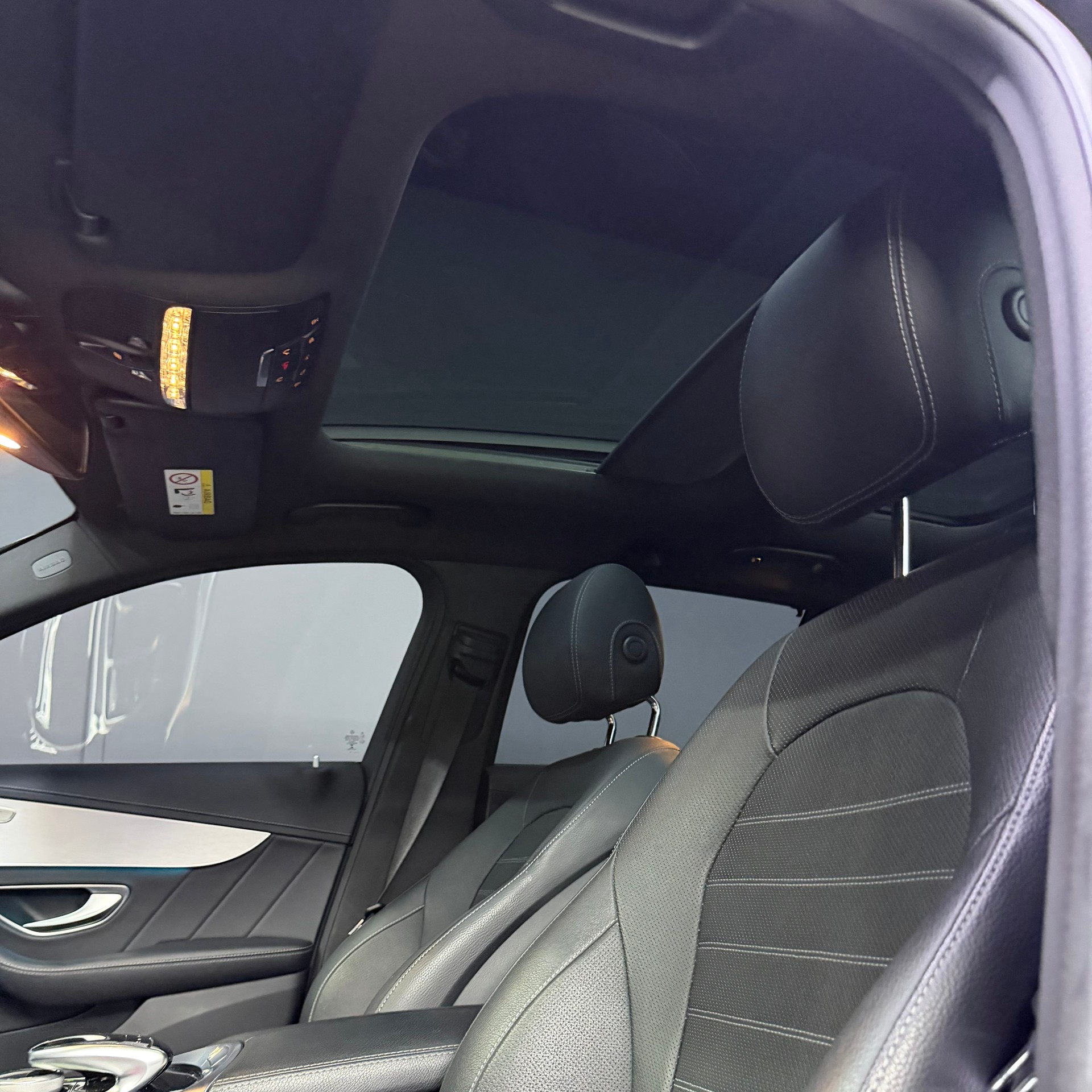 MERCEDES-BENZ C 43 AMG 4Matic 9G-Tronic-image-8