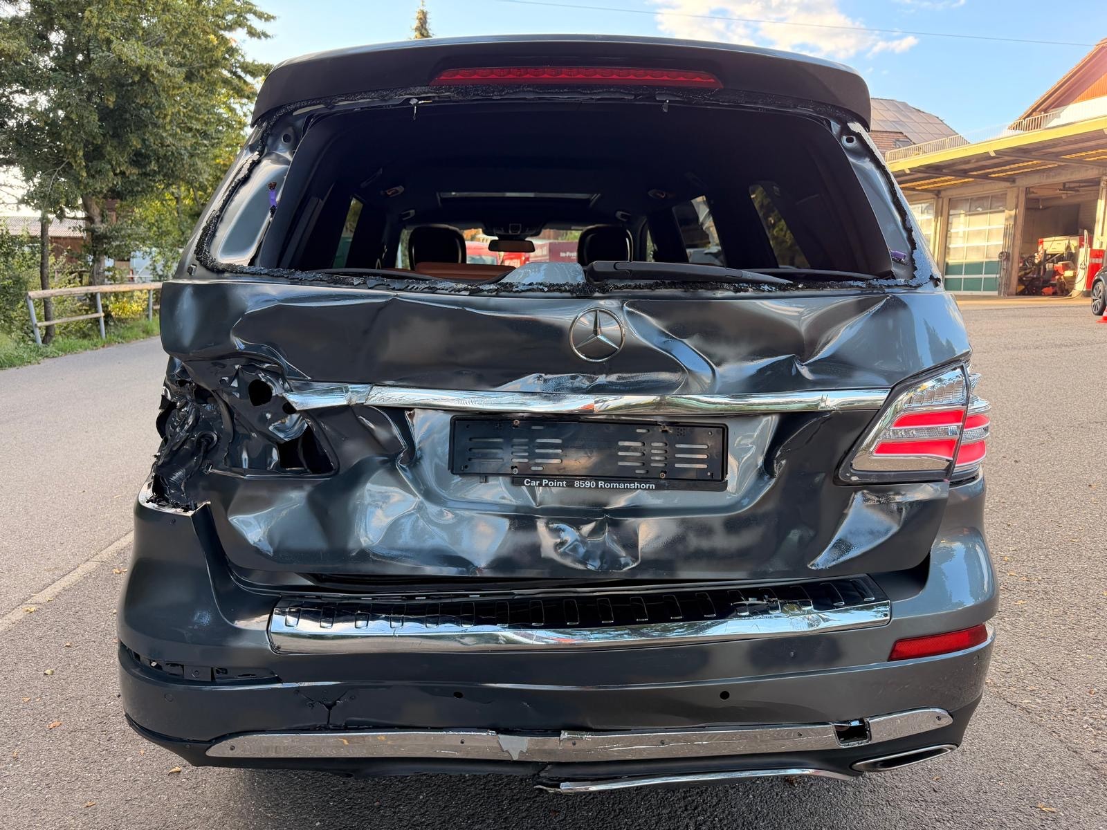 MERCEDES-BENZ GLS 500 4Matic 9G-Tronic-image-4