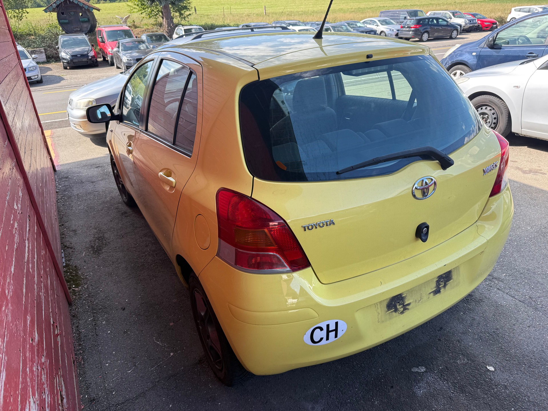 TOYOTA Yaris 1.33 Linea Sol-image-3