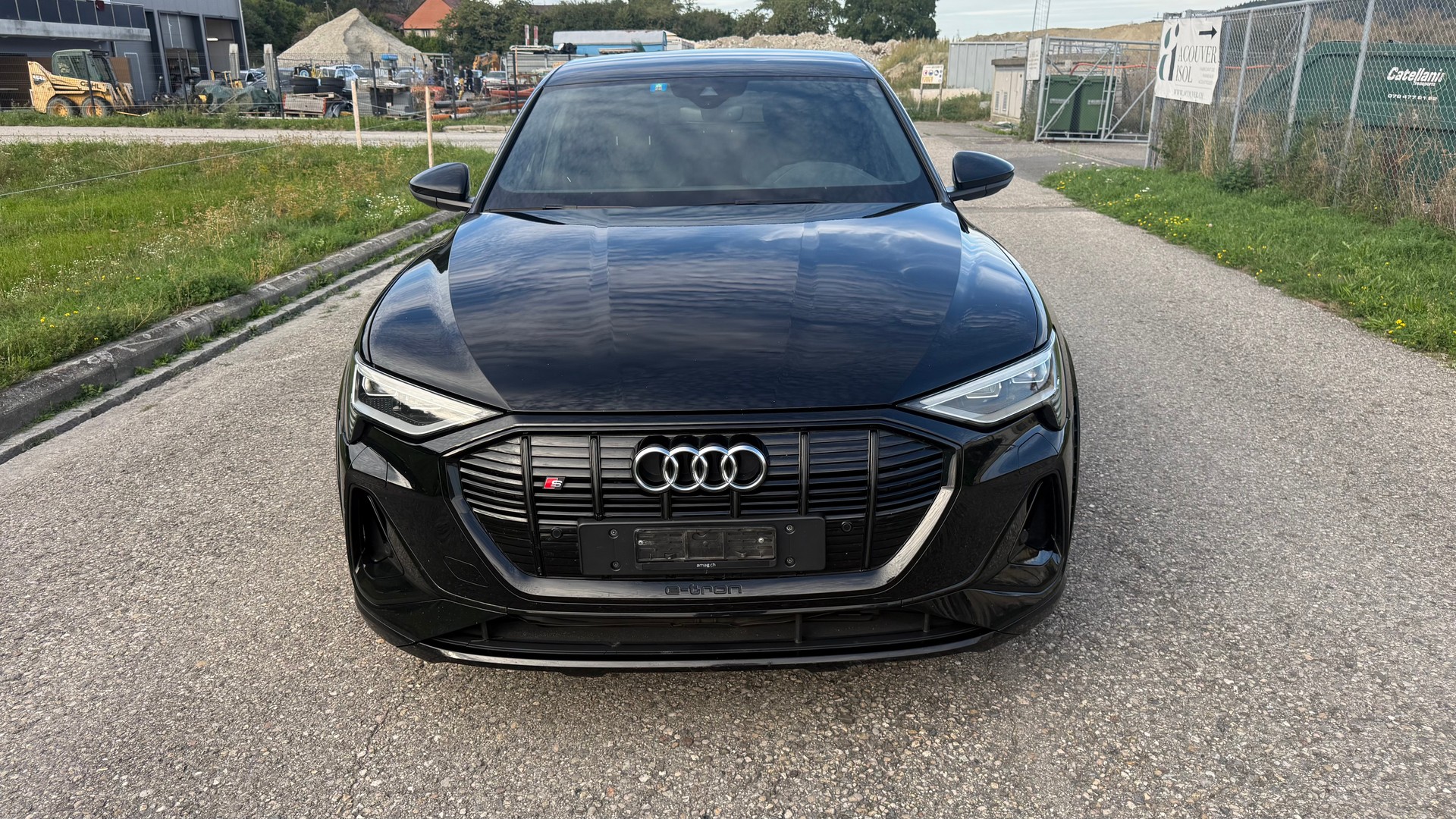 AUDI e-tron S Sportback quattro-image-1