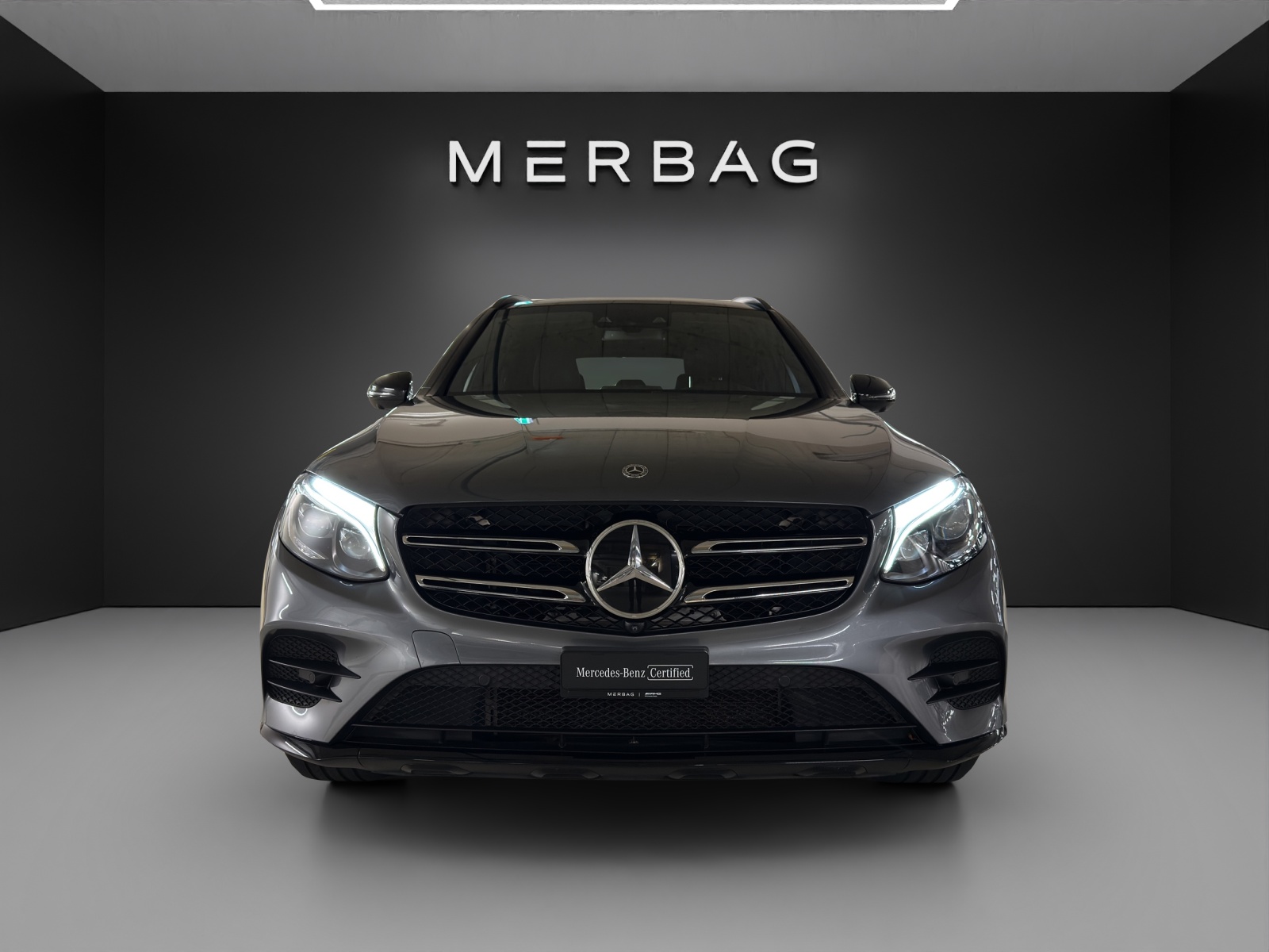 MERCEDES-BENZ GLC 250 AMG Line 4Matic 9G-Tronic-image-1