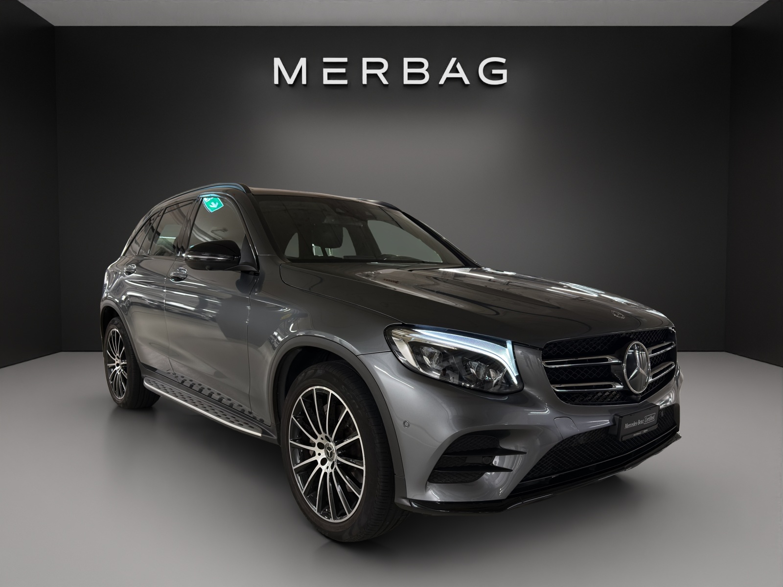 MERCEDES-BENZ GLC 250 AMG Line 4Matic 9G-Tronic-image-0