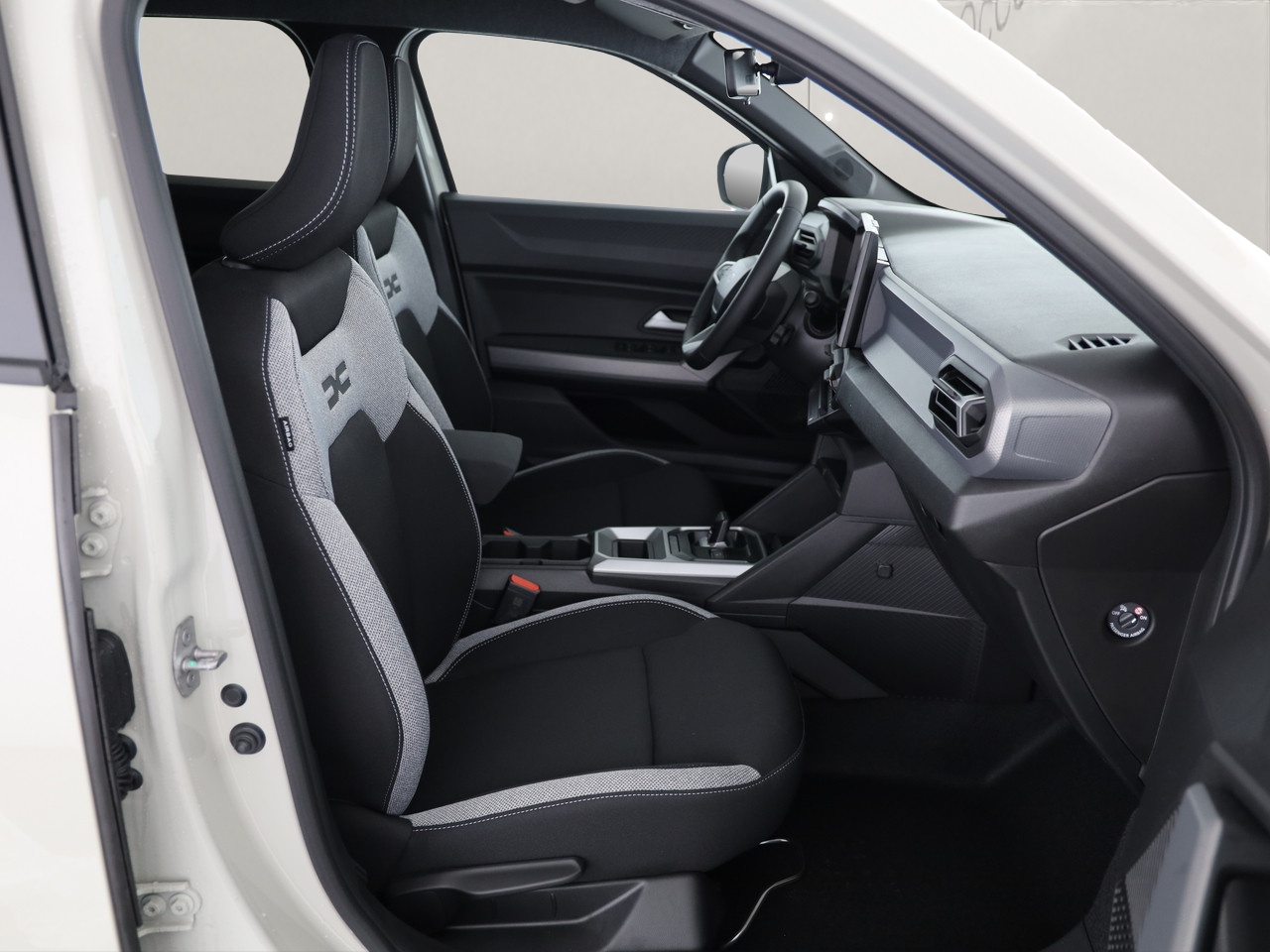 DACIA Duster 1.8 Hybrid Journey-image-6