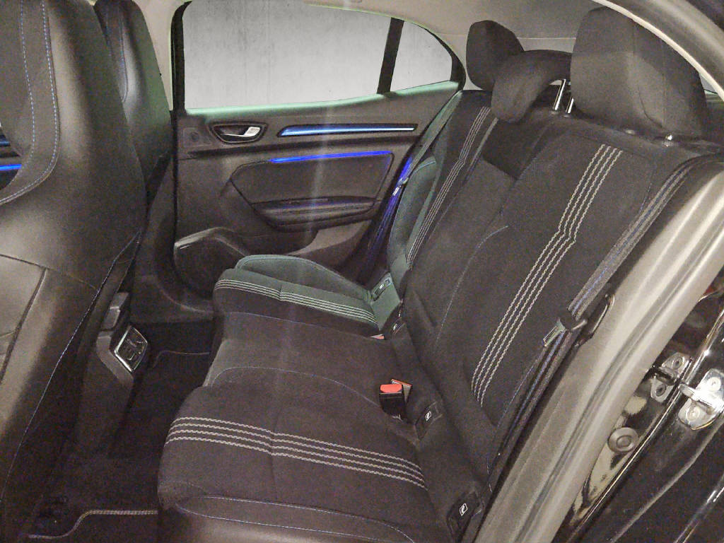 RENAULT Mégane 1.6 TCe 205 GT EDC-image-5