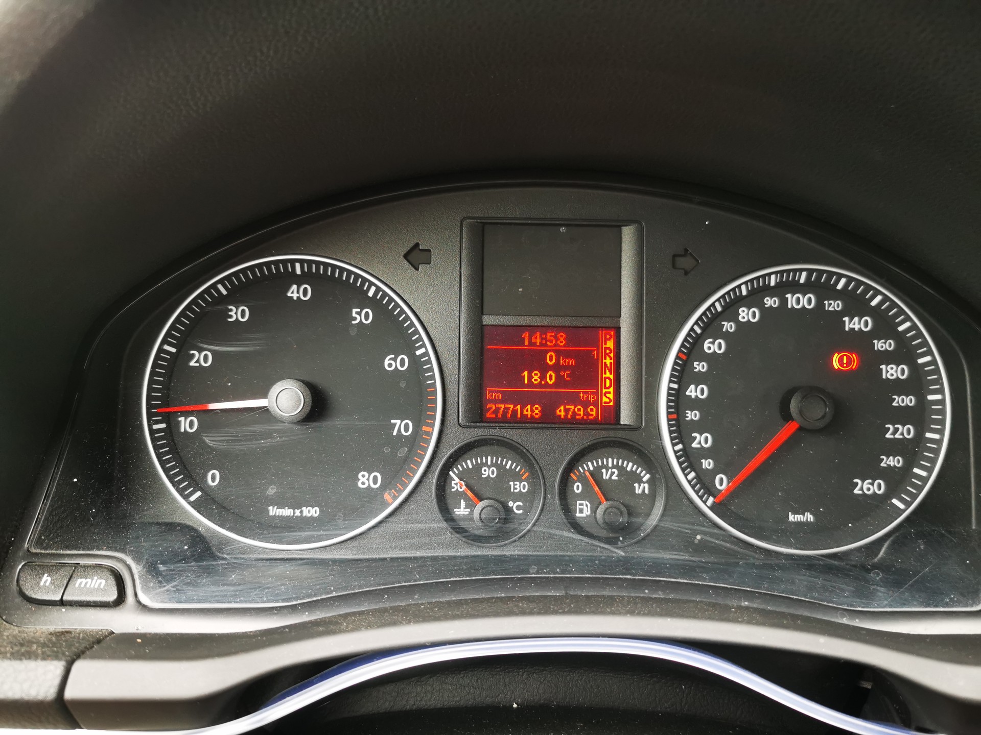 VW Golf 2.0 FSI Sportline-image-12