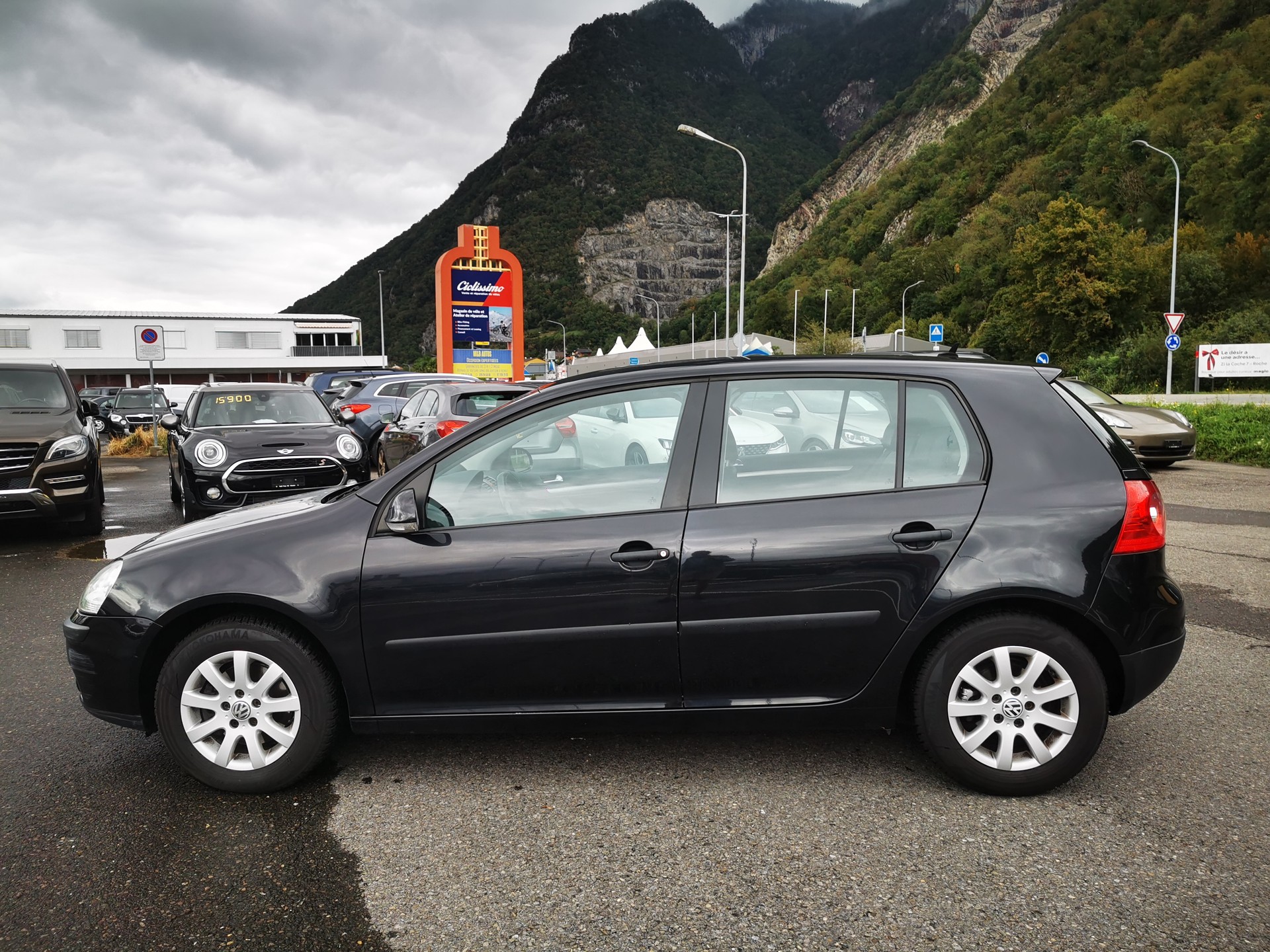 VW Golf 2.0 FSI Sportline-image-3