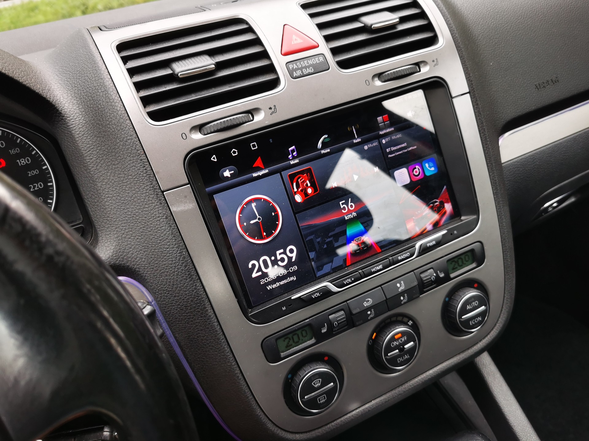 VW Golf 2.0 FSI Sportline-image-10