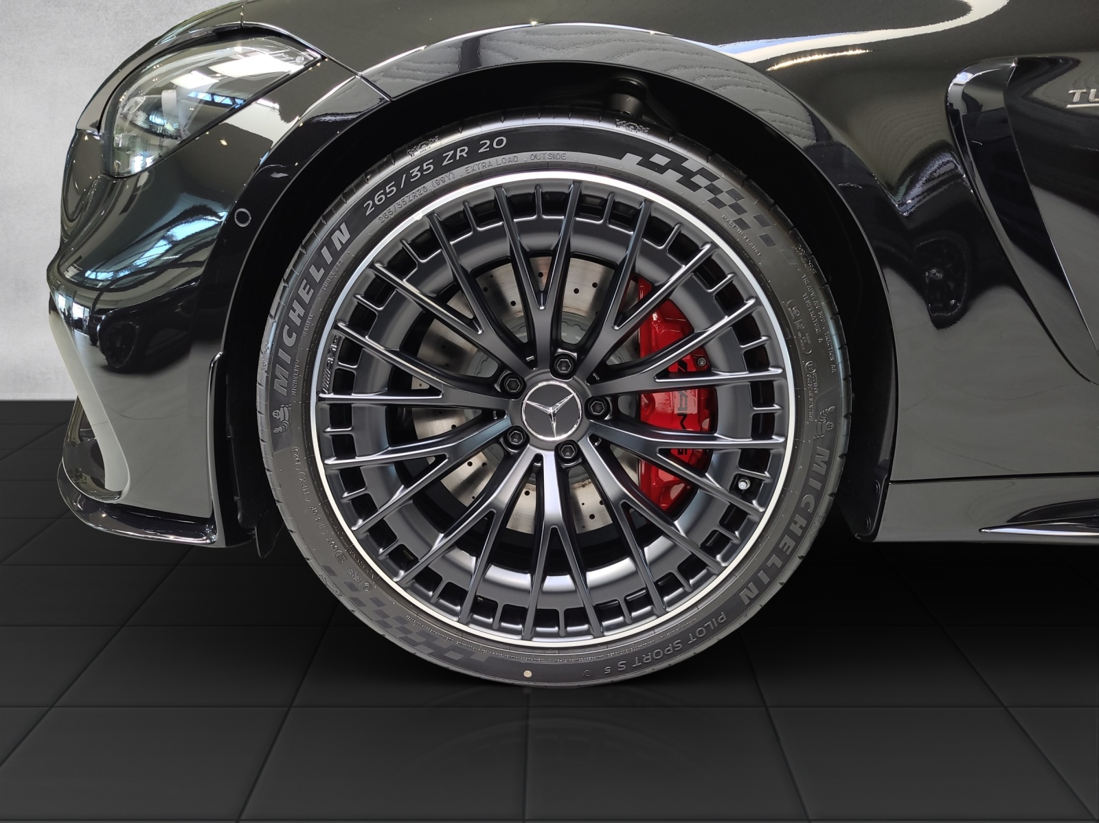 MERCEDES-BENZ CLE 53 AMG 4M+ Coupé-image-1
