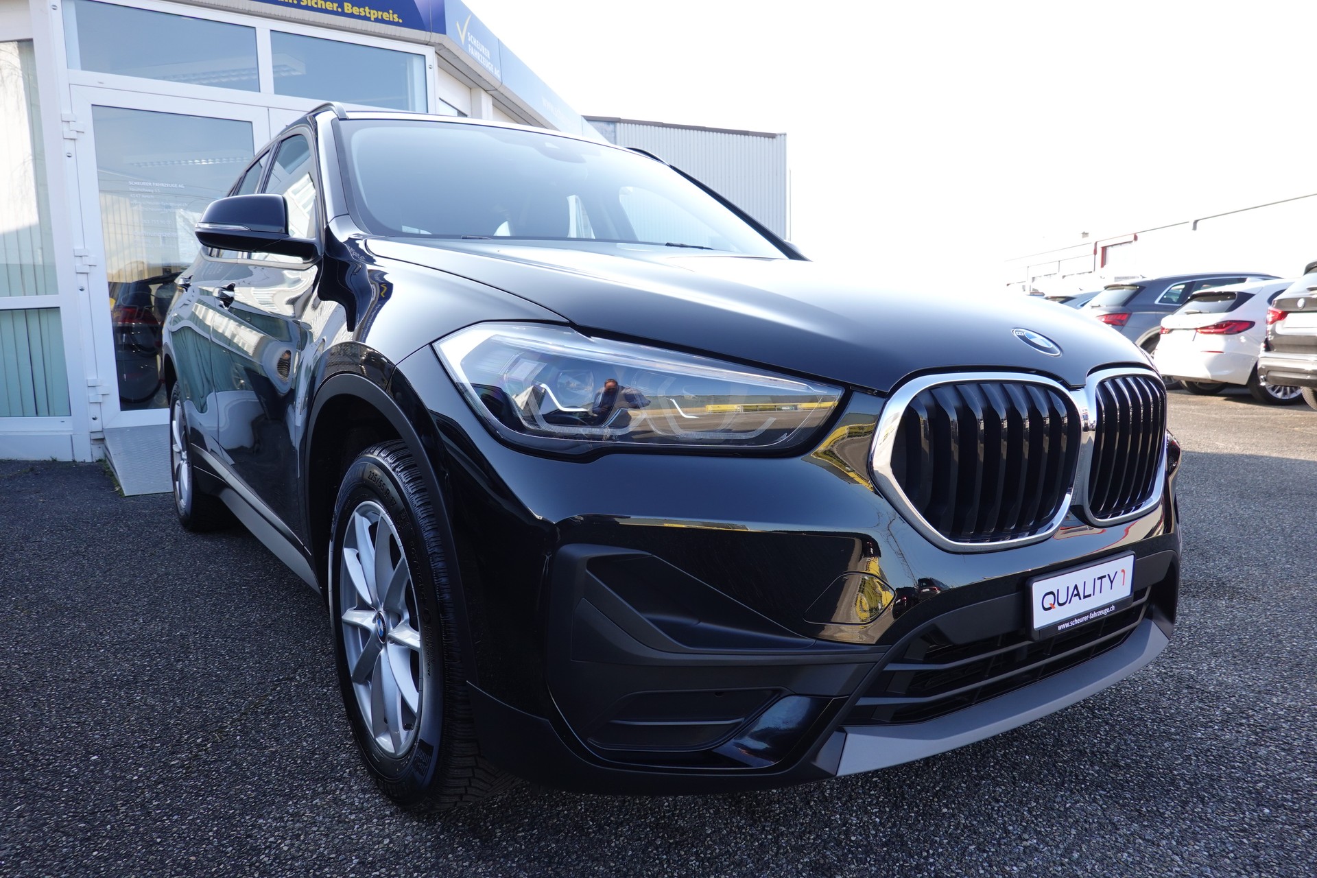 BMW X1 XDRIVE 20i - STEPTRONIC - "ADVANTAGE" - 178 PS-image-4