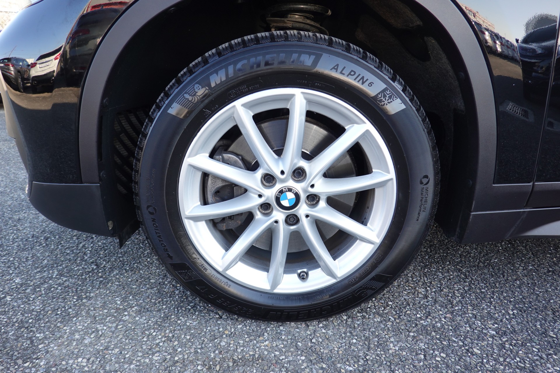 BMW X1 XDRIVE 20i - STEPTRONIC - "ADVANTAGE" - 178 PS-image-8