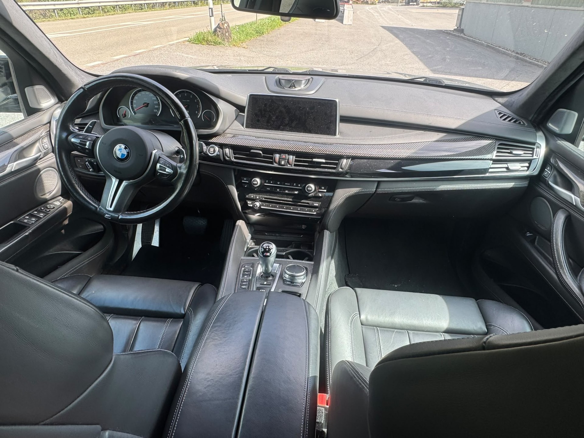 BMW X5M Edition Black Fire Steptronic-image-7