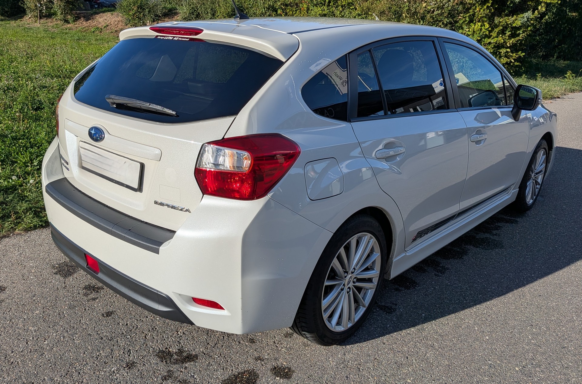 SUBARU 2.0 Swiss Sport Lineartronic-image-4