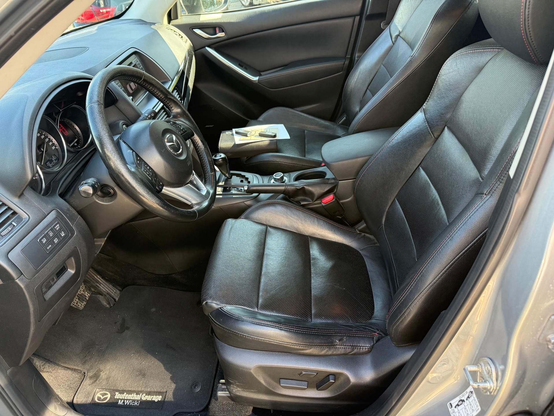 MAZDA CX-5 2.2 D HP Revolution AWD Automatic-image-7