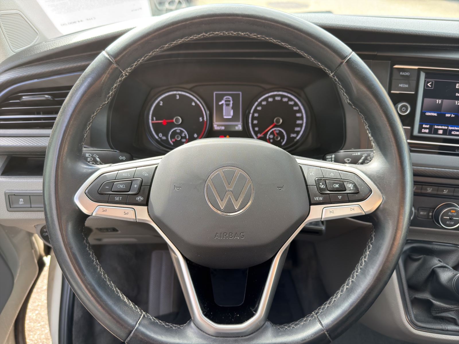 VW T6.1 California 2.0 TDI Beach Liberty Spirit 4Motion-image-10