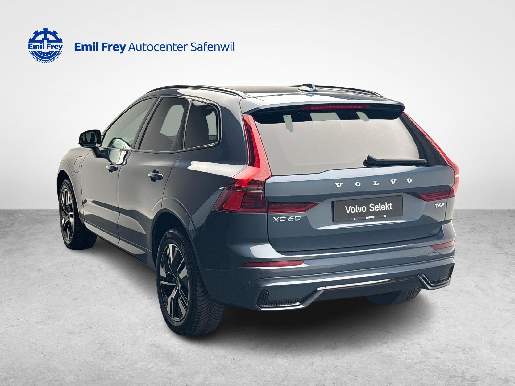 VOLVO XC60 2.0 T6 TE Plus Dark eAWD-image-2